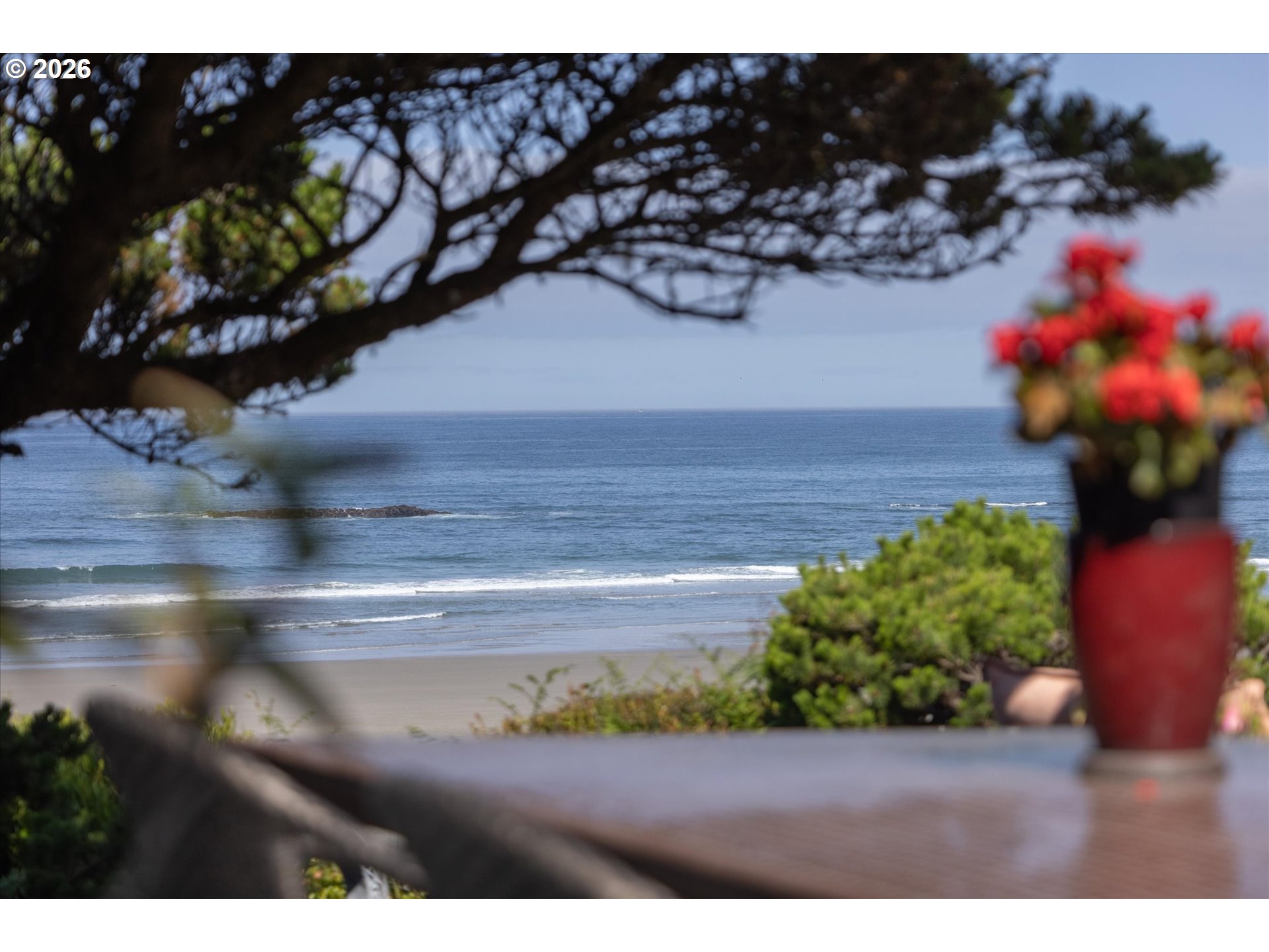 7116 NW PACIFIC COAST HWY