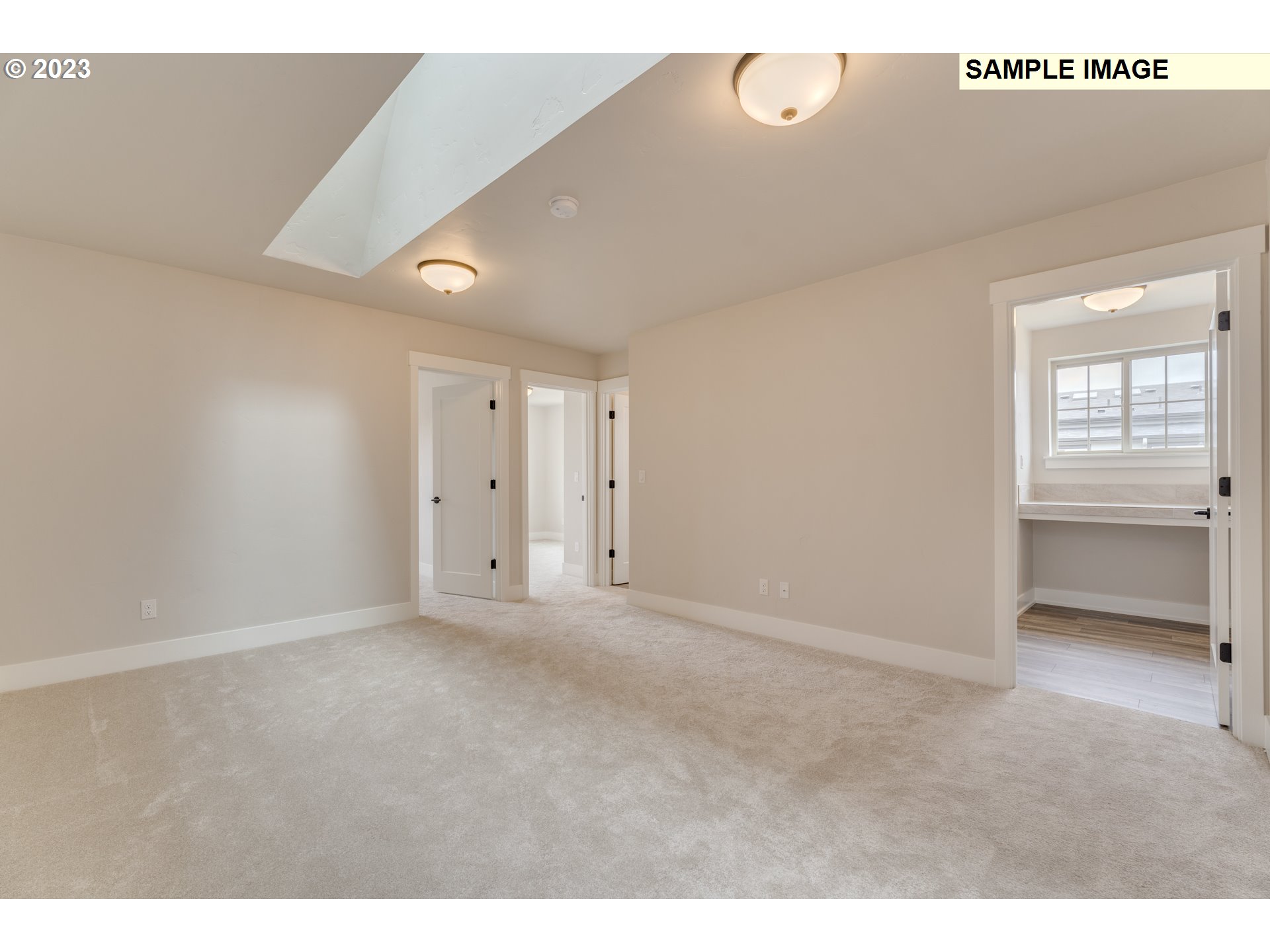 7812 SE Reddington ST