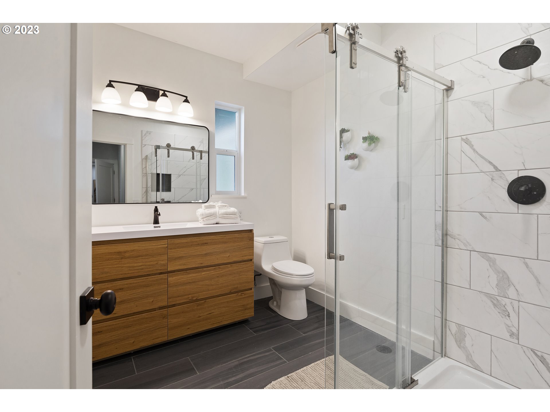 9209 SW BOONES FERRY RD