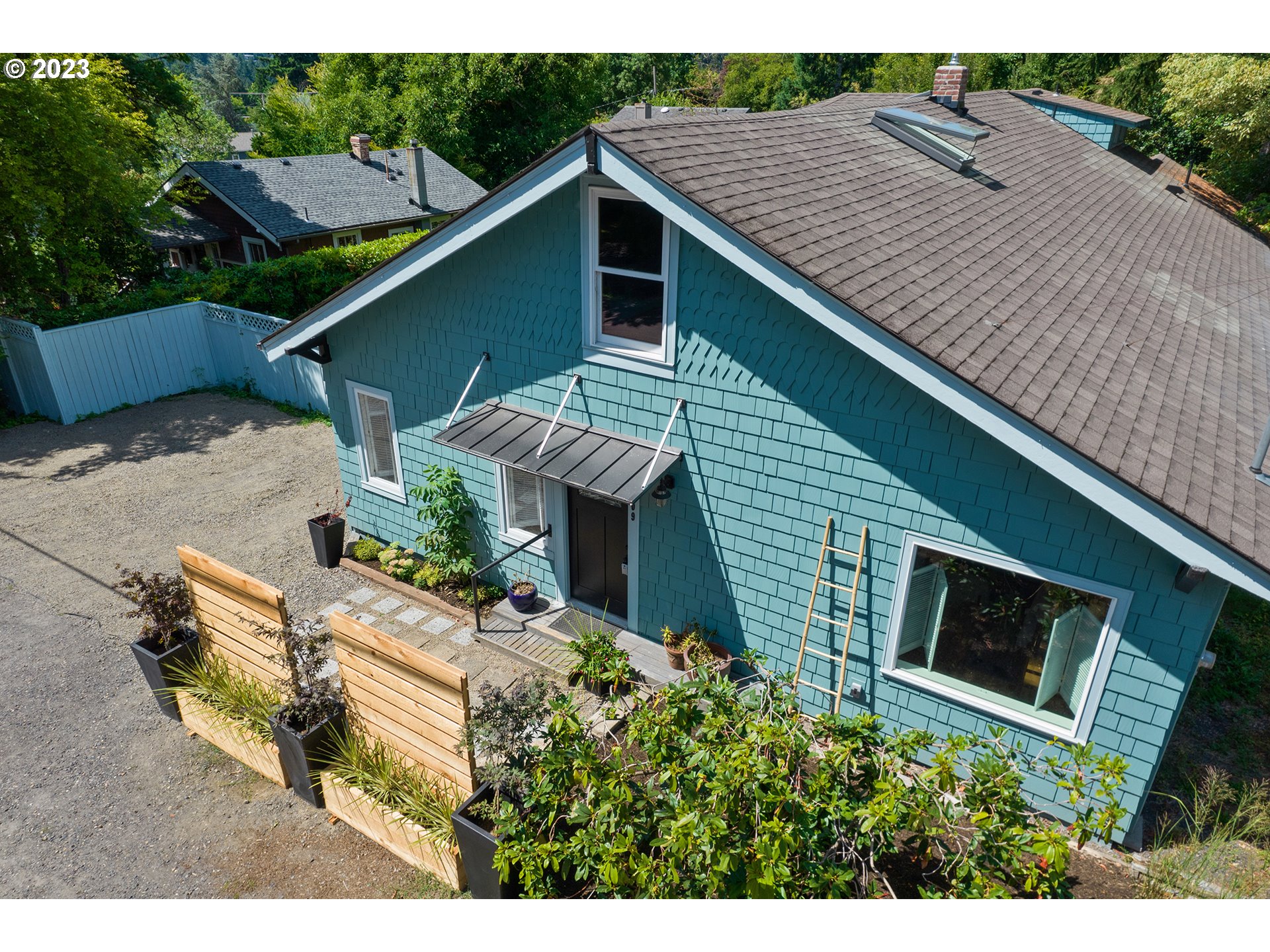 9209 SW BOONES FERRY RD