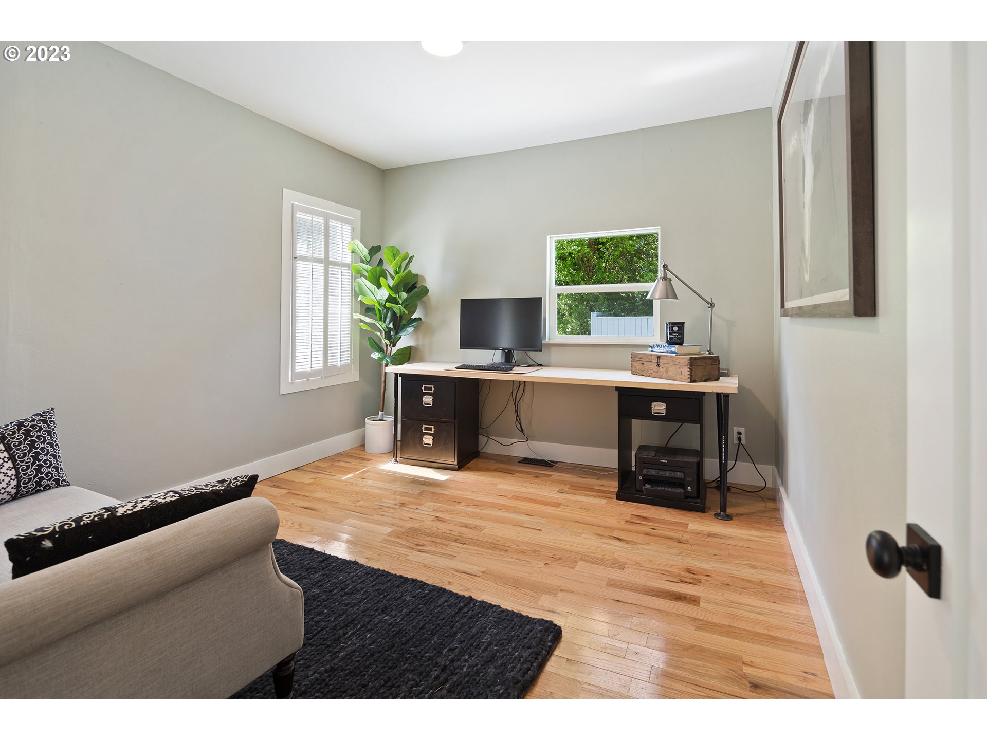 9209 SW BOONES FERRY RD