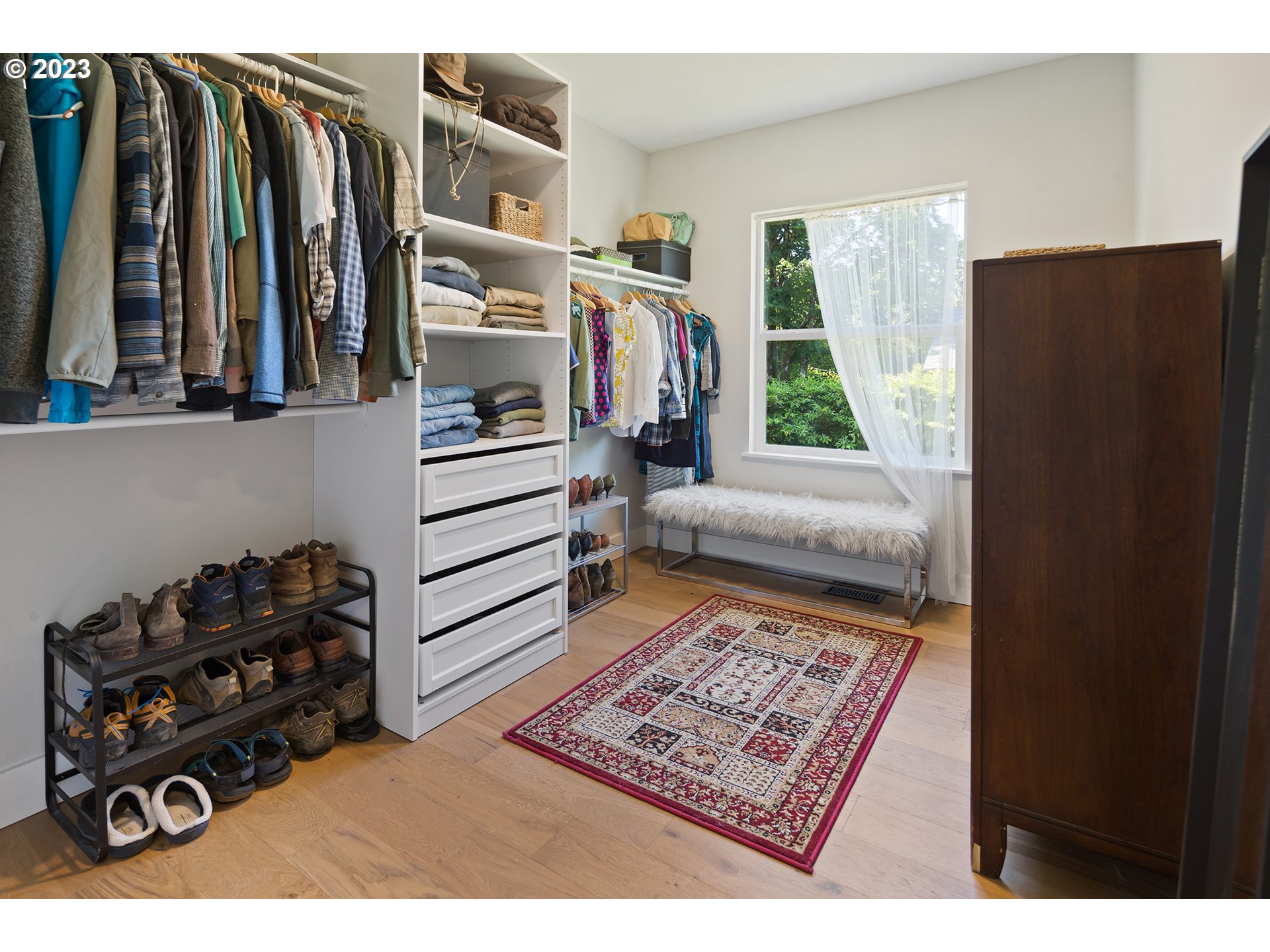 9209 SW BOONES FERRY RD