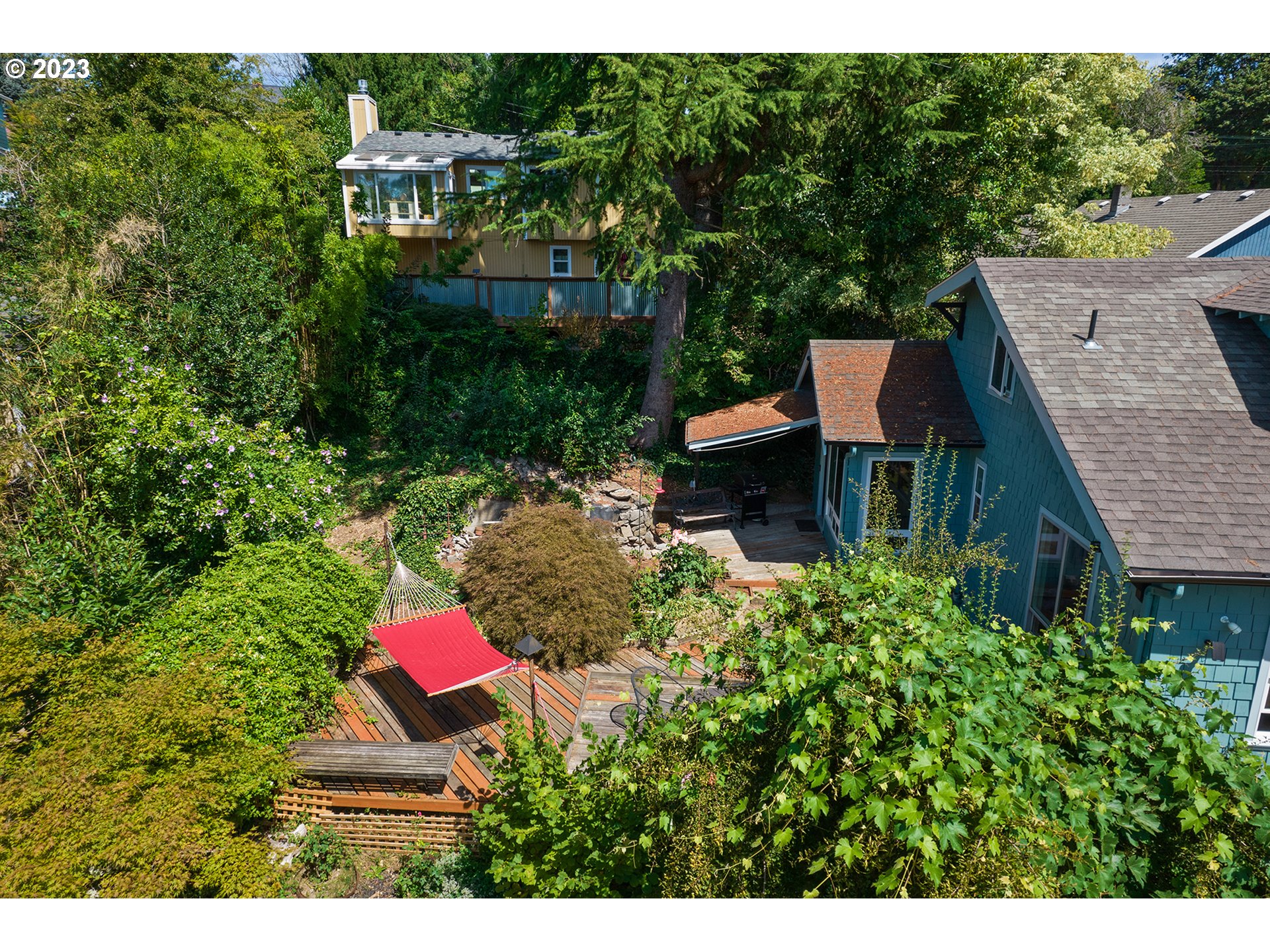 9209 SW BOONES FERRY RD