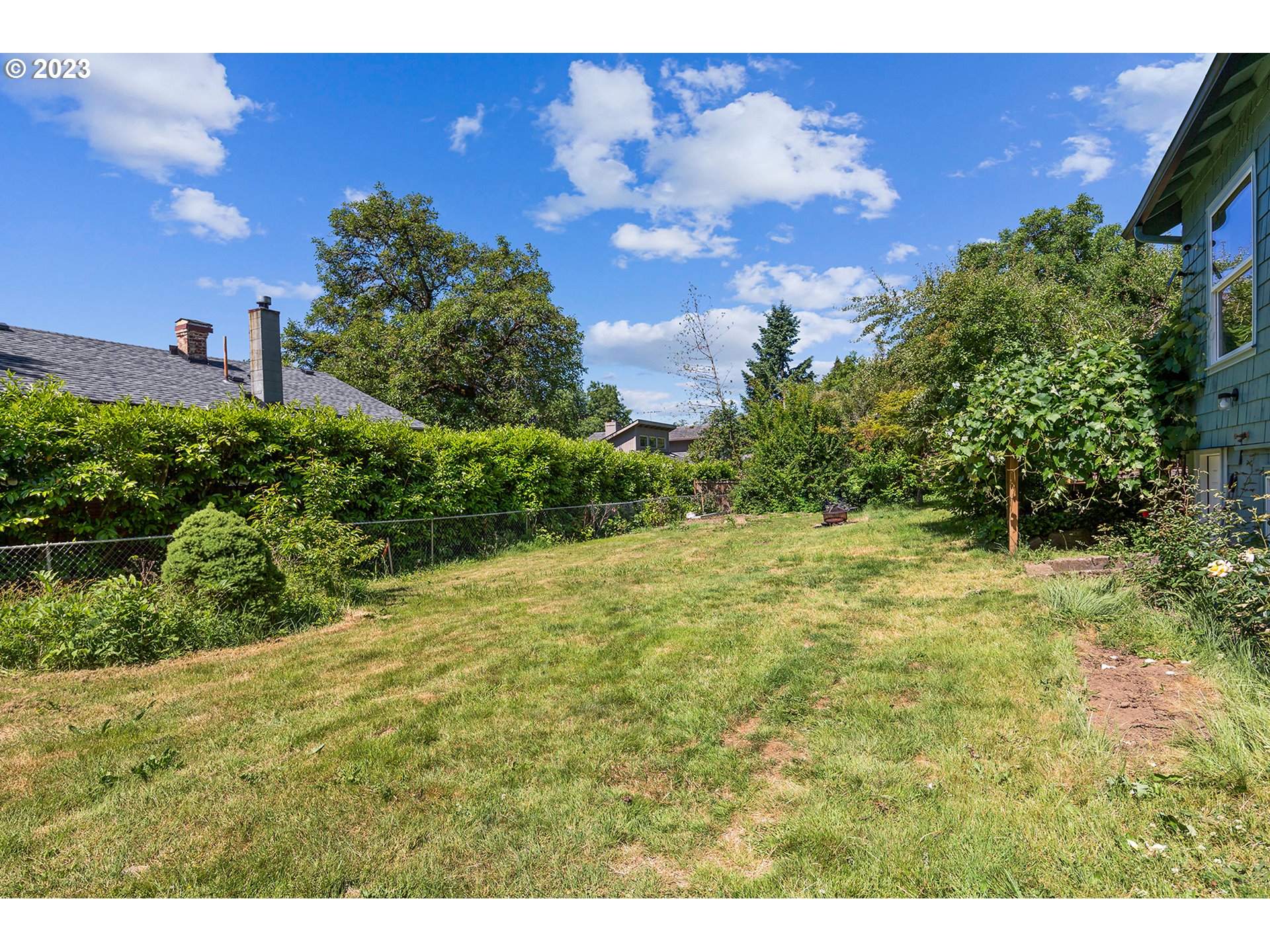 9209 SW BOONES FERRY RD