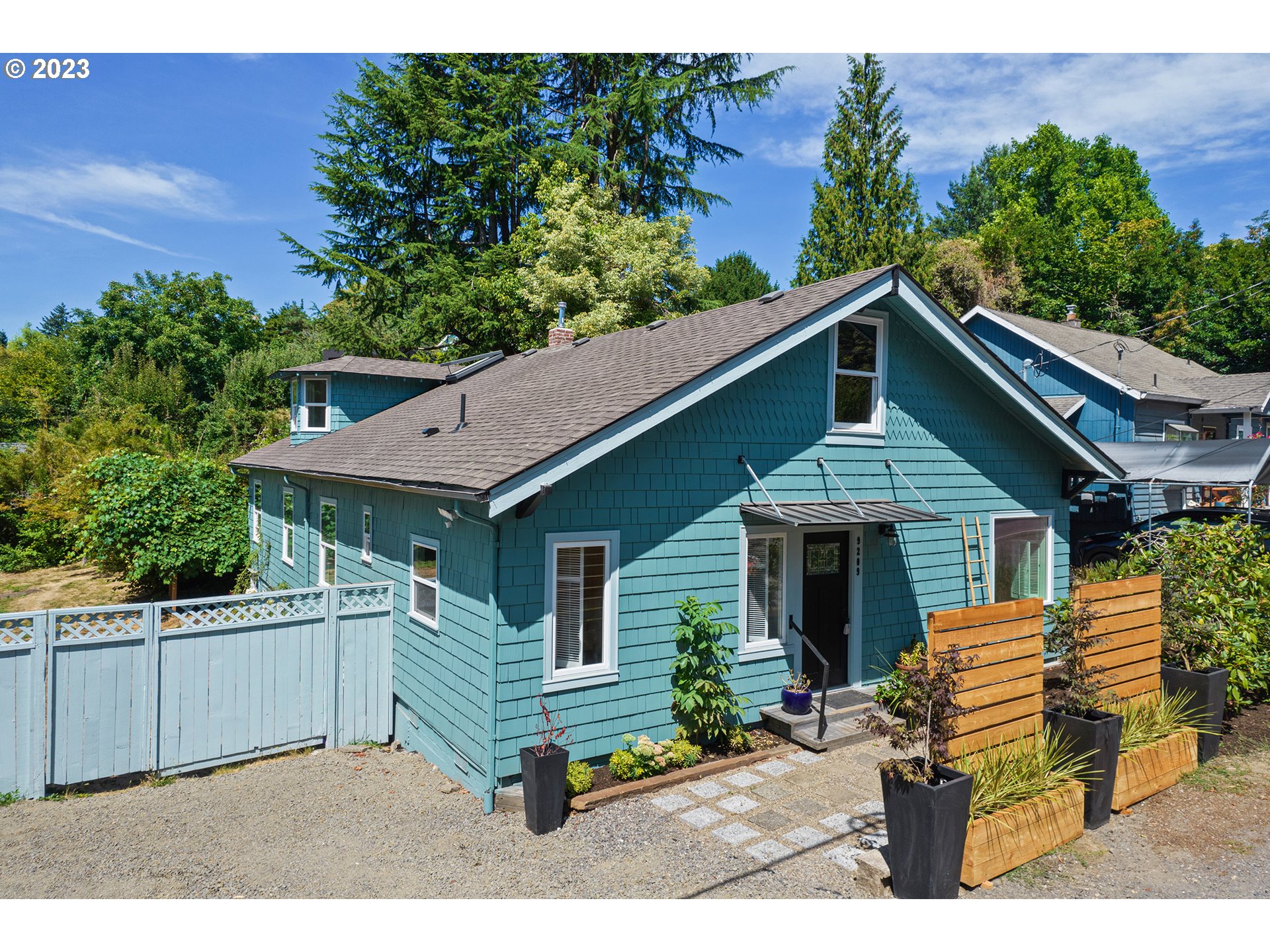 9209 SW BOONES FERRY RD