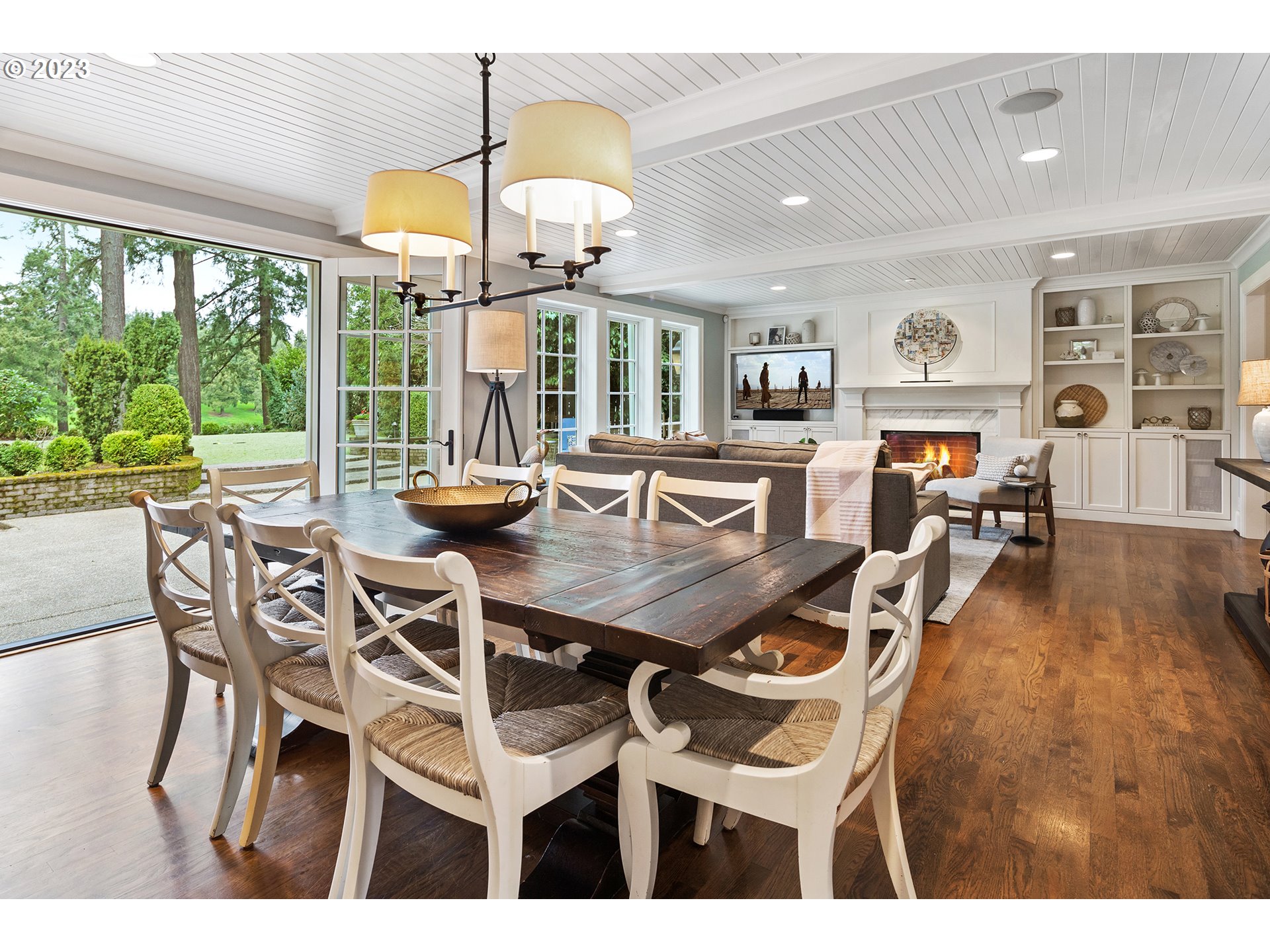 1425 CHANDLER RD