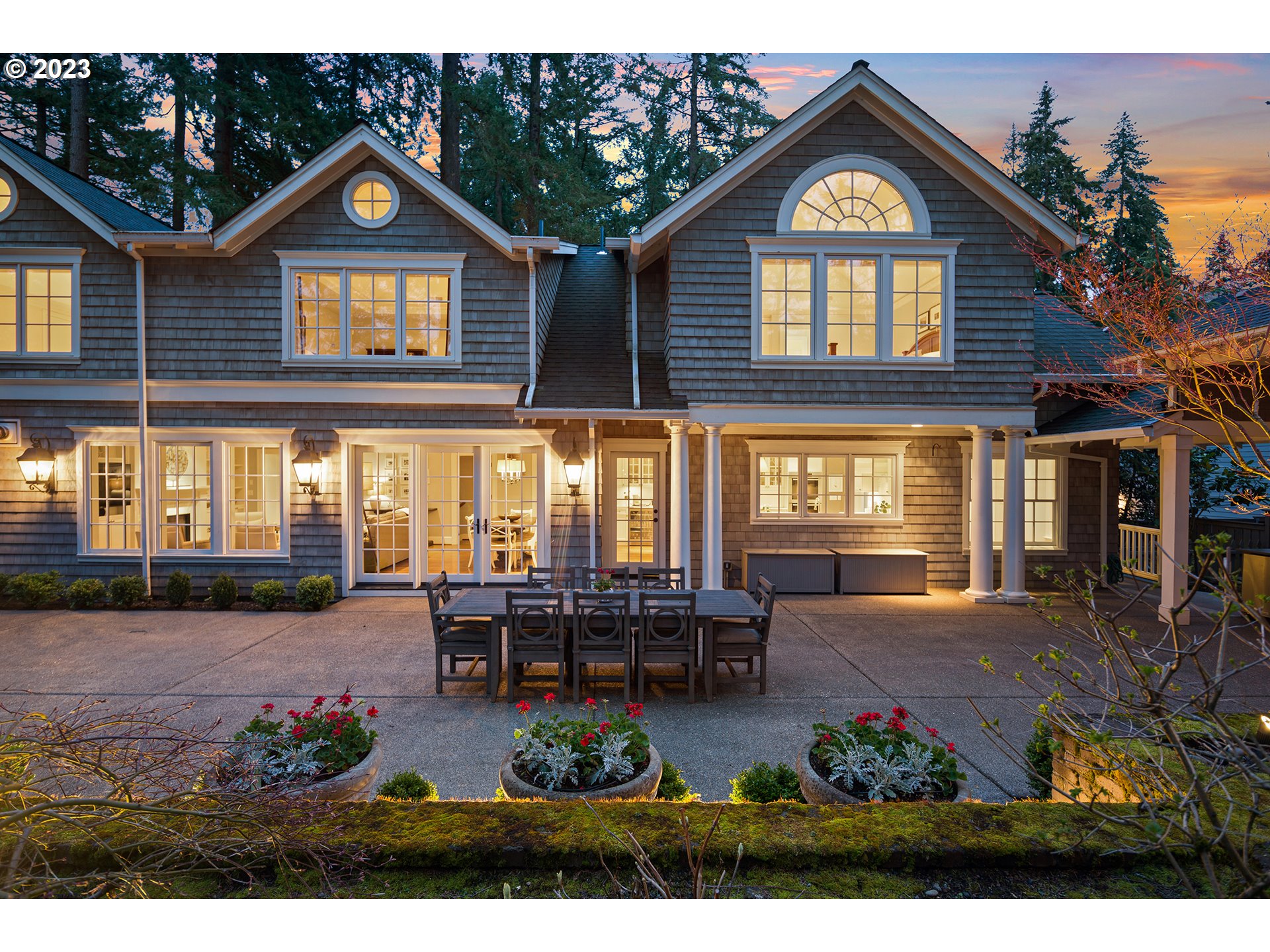 1425 CHANDLER RD