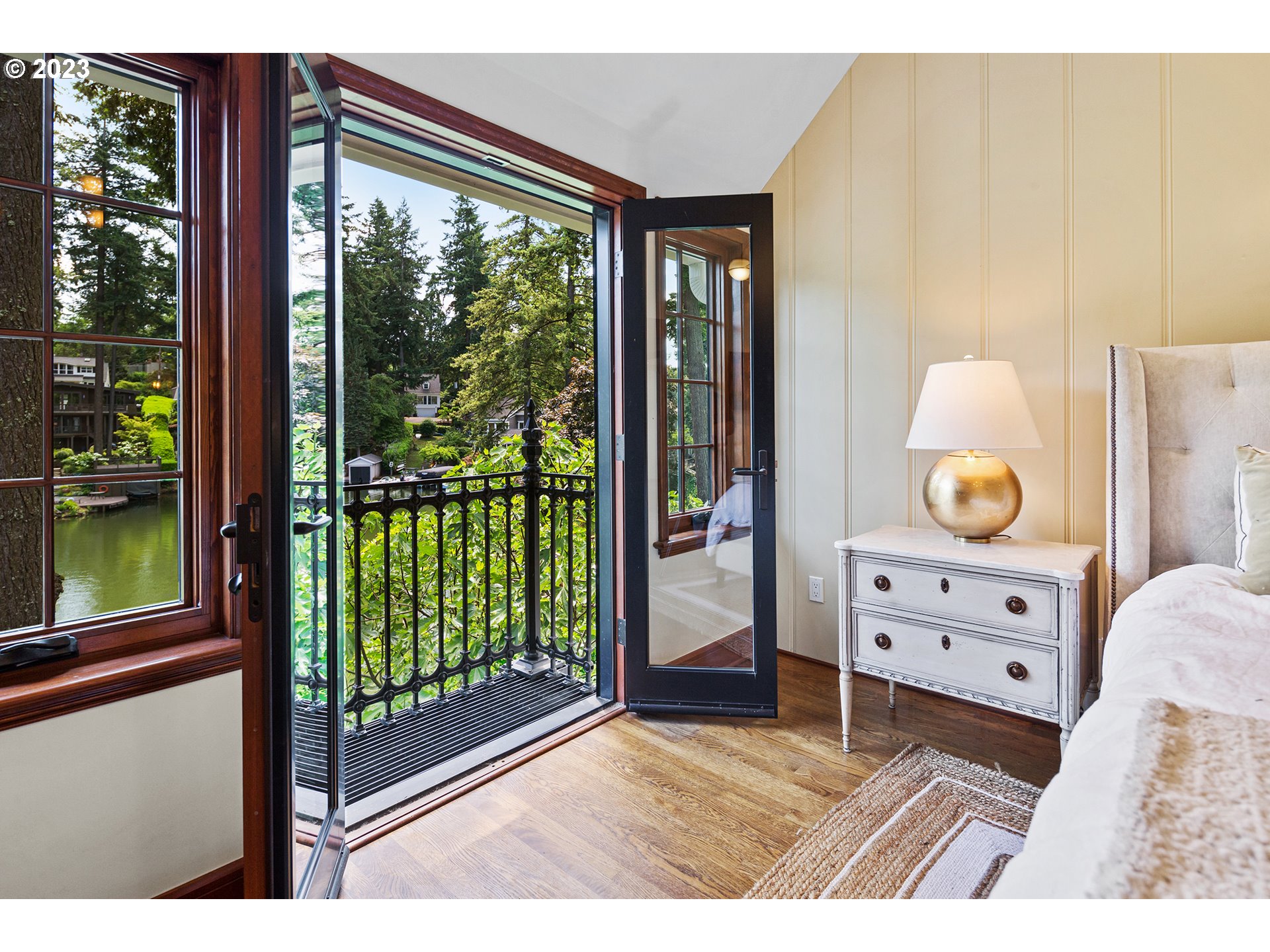 128 NORTHSHORE CIR