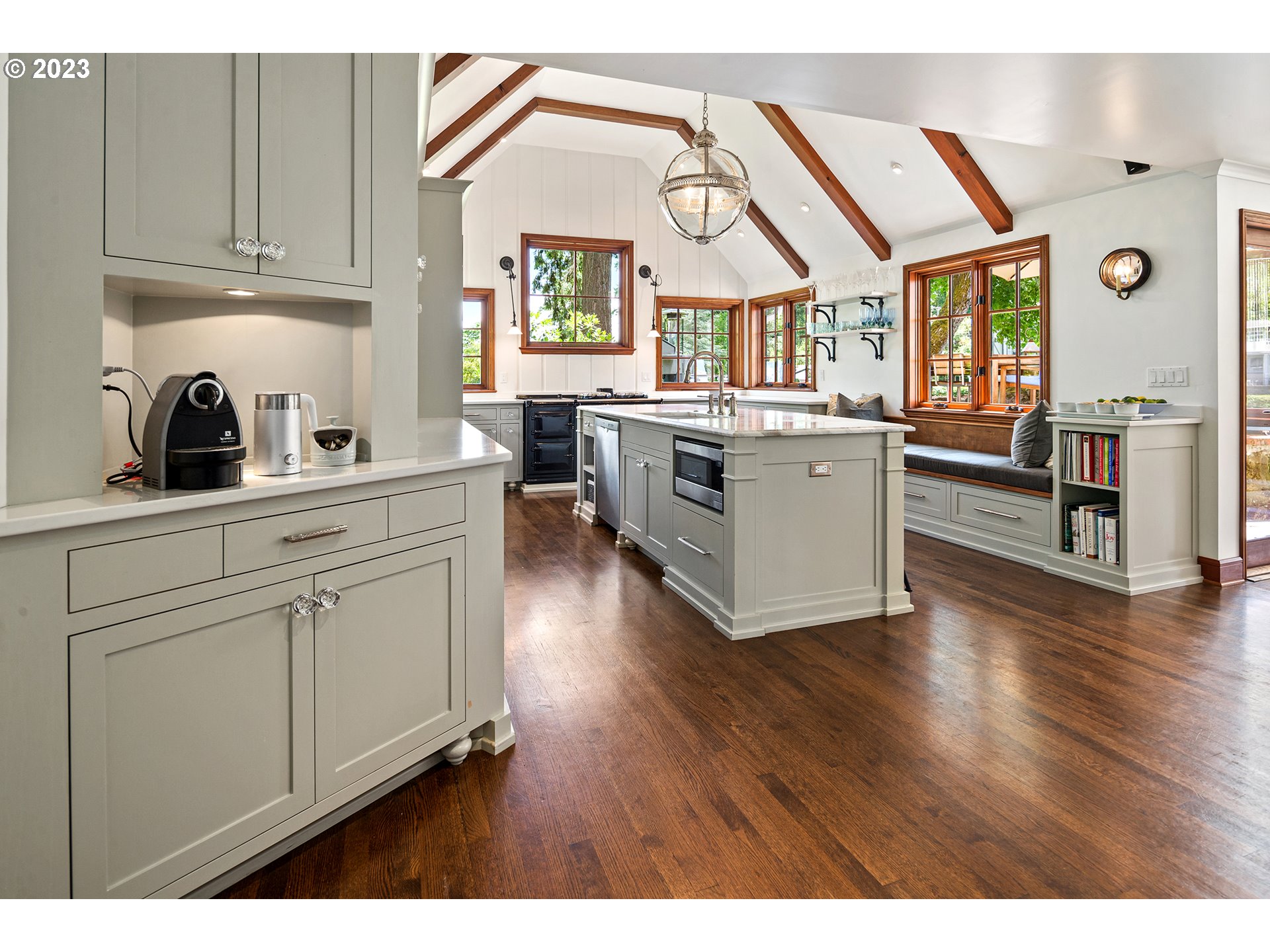 128 NORTHSHORE CIR