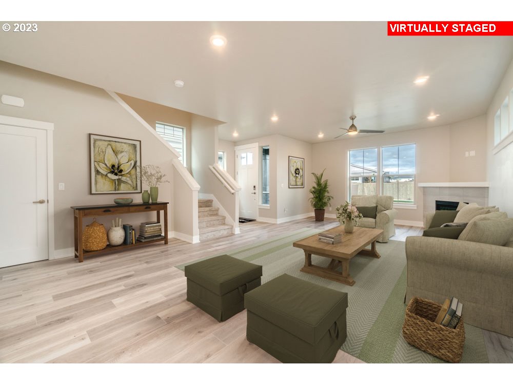 7854 SE Reddington ST