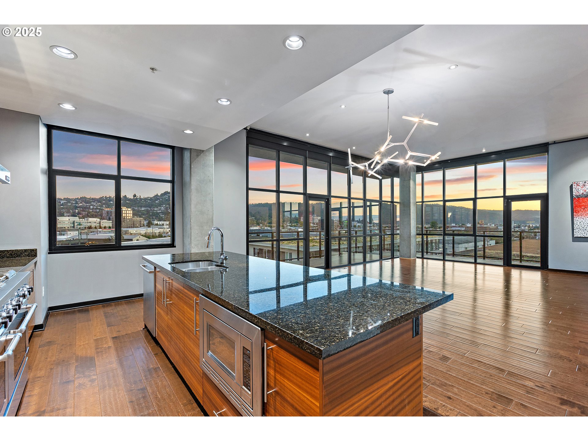 1830 NW RIVERSCAPE ST 803