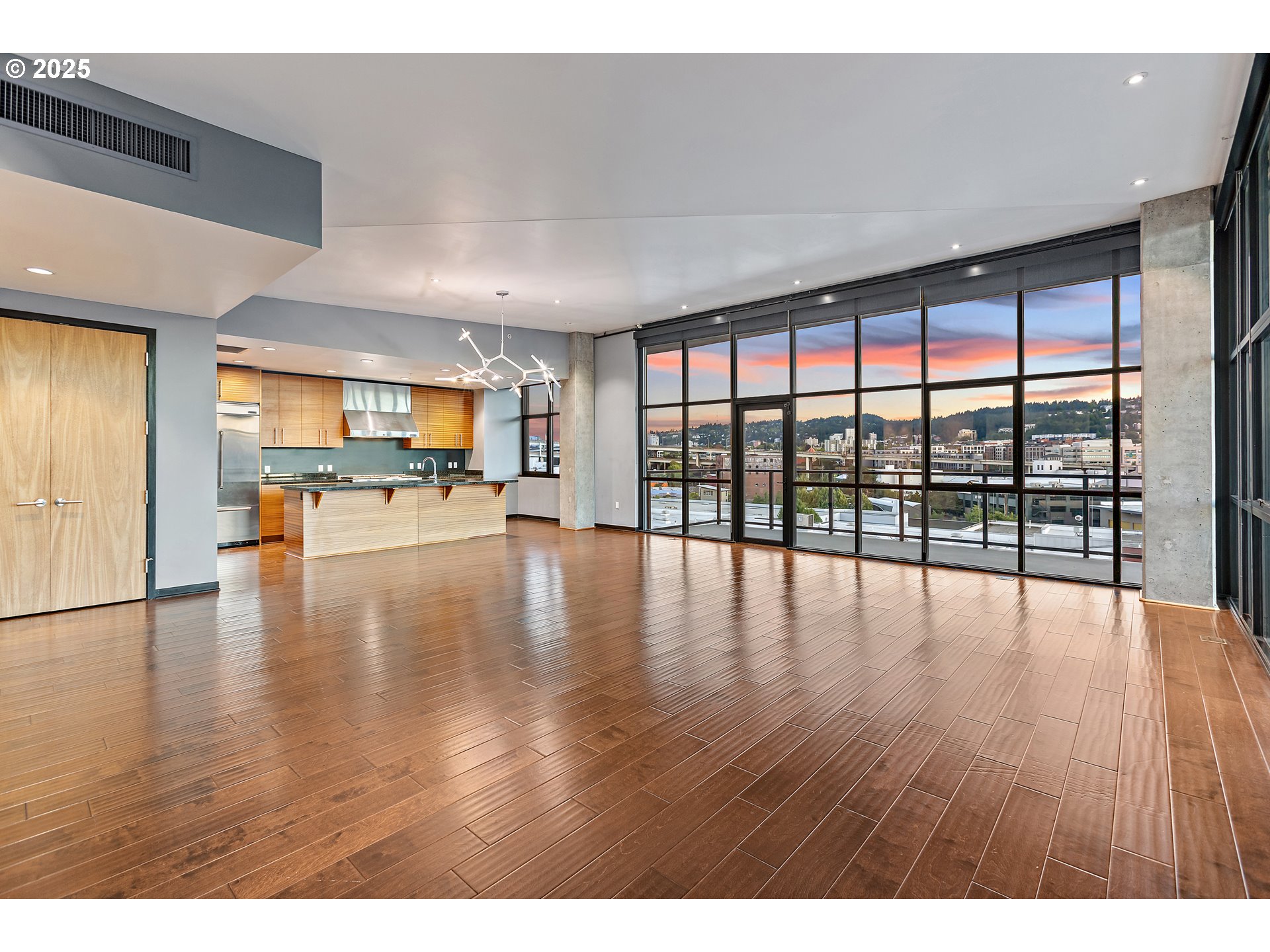 1830 NW RIVERSCAPE ST 803