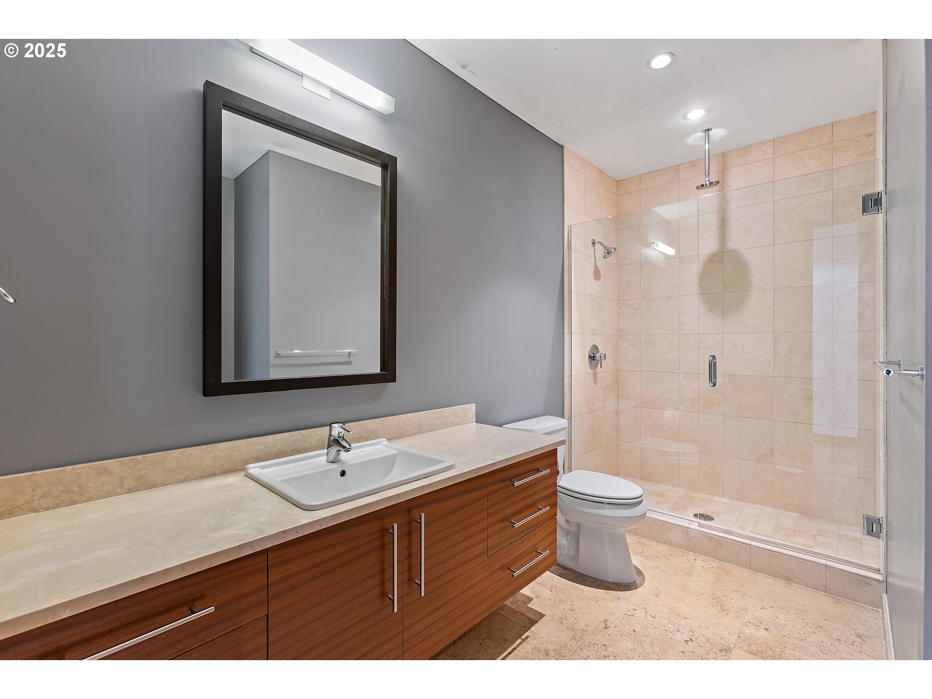 1830 NW RIVERSCAPE ST 803