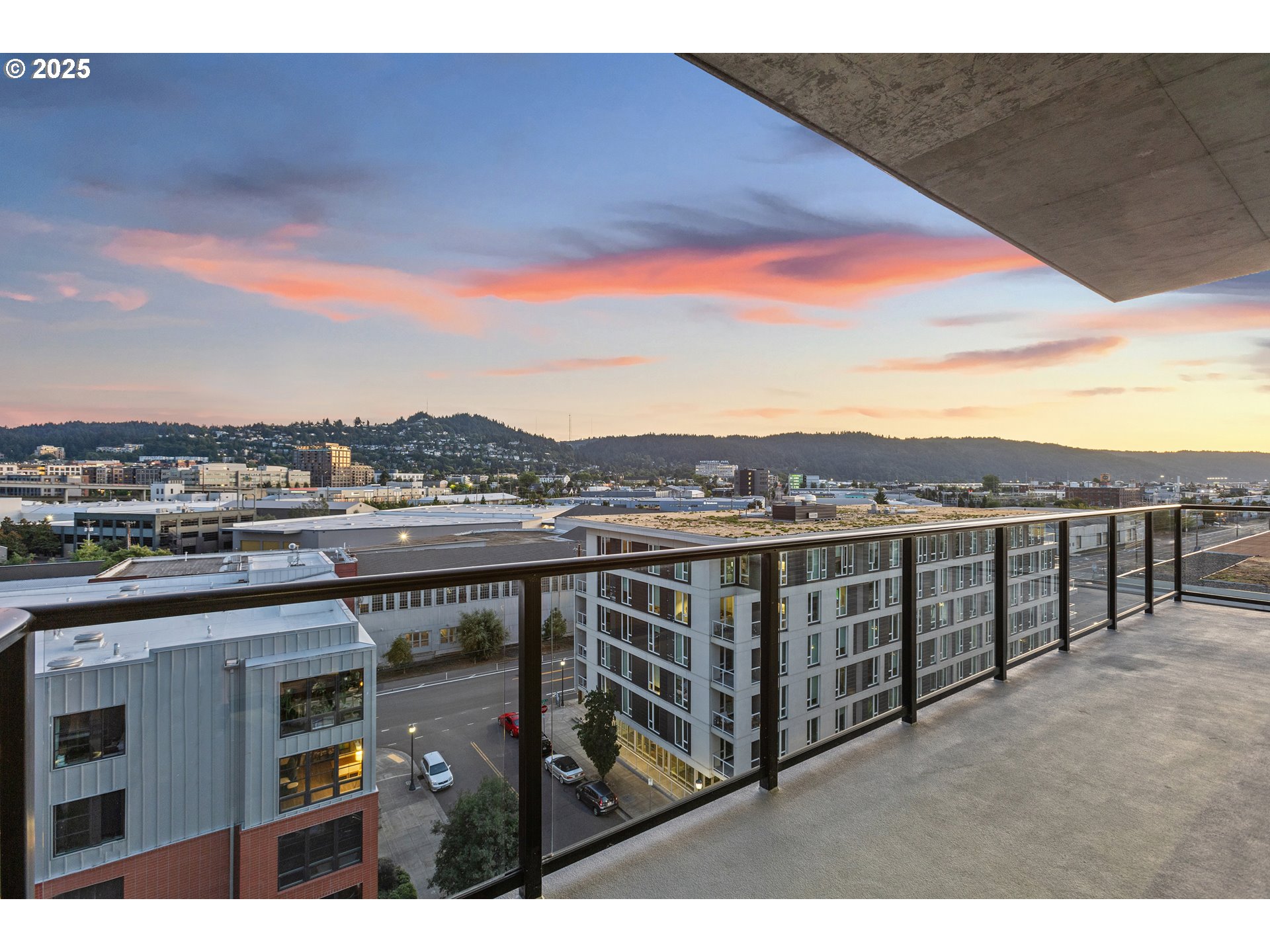 1830 NW RIVERSCAPE ST 803