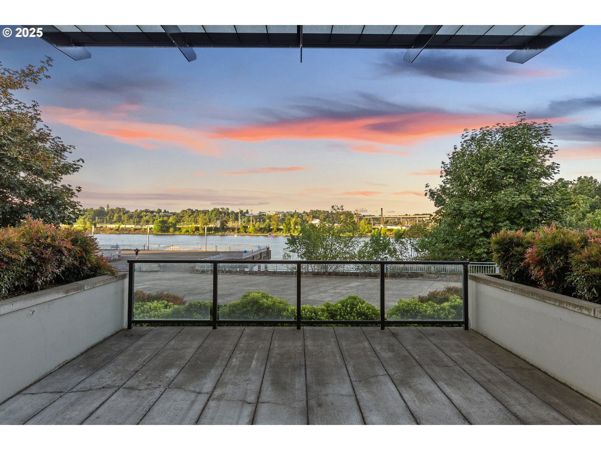 1830 NW RIVERSCAPE ST 803