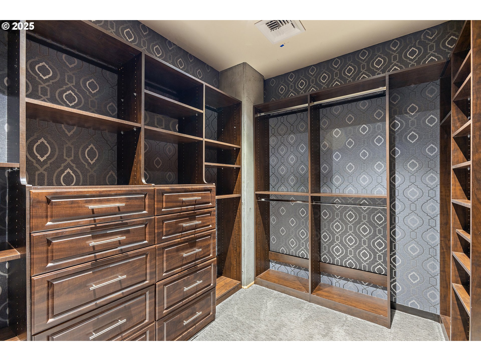 1830 NW RIVERSCAPE ST 803