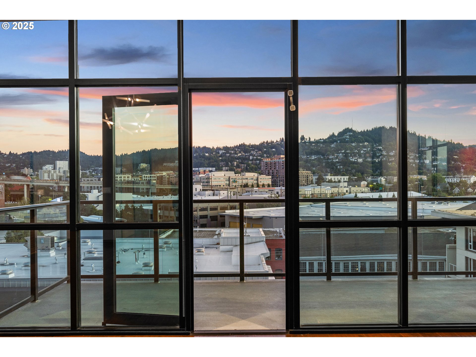 1830 NW RIVERSCAPE ST 803