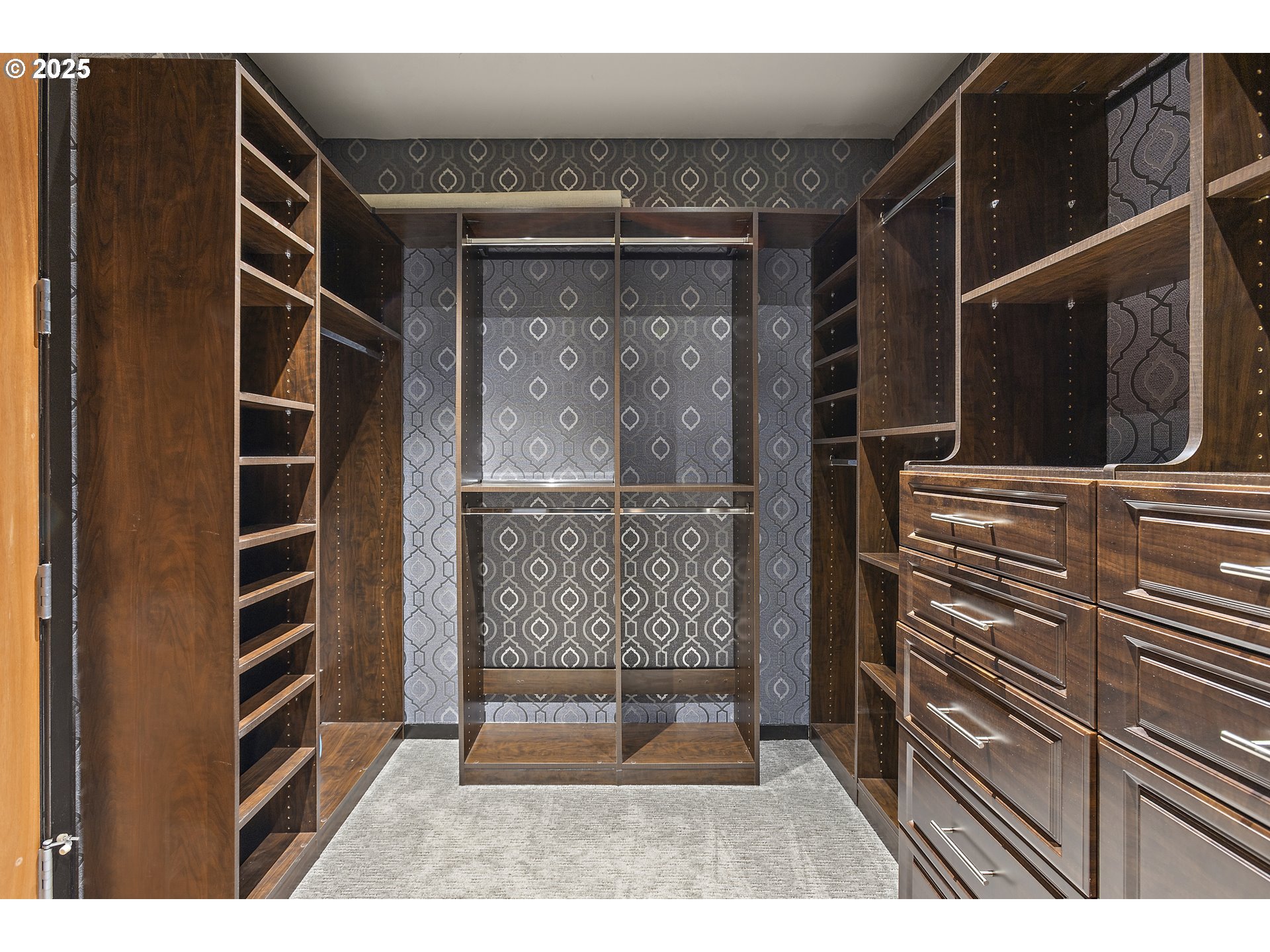 1830 NW RIVERSCAPE ST 803