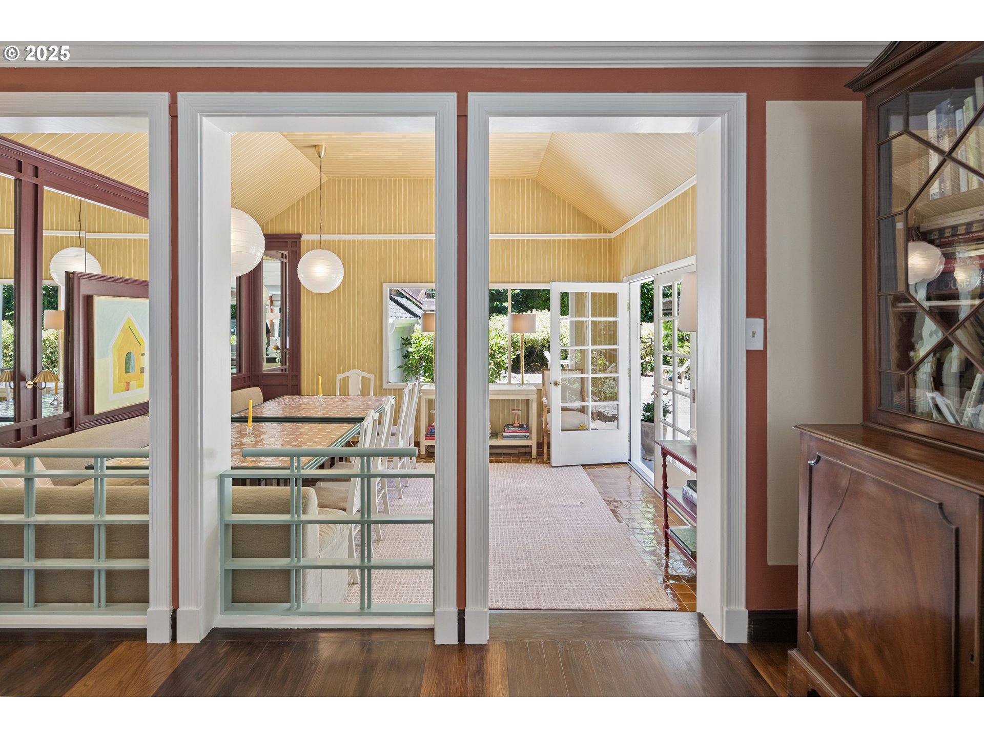 1333 S PALATINE HILL RD