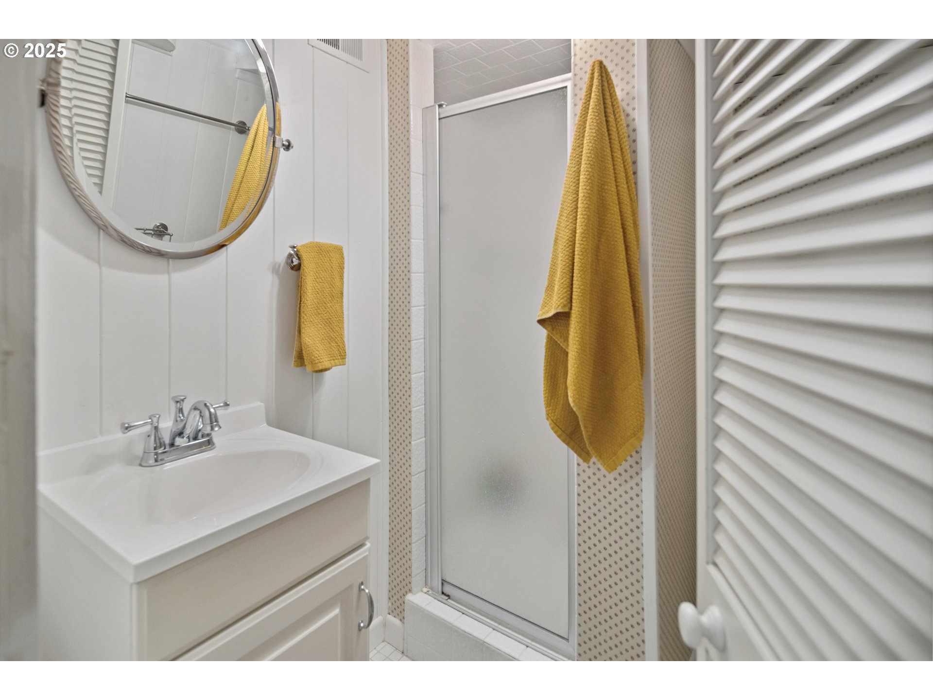 1333 S PALATINE HILL RD