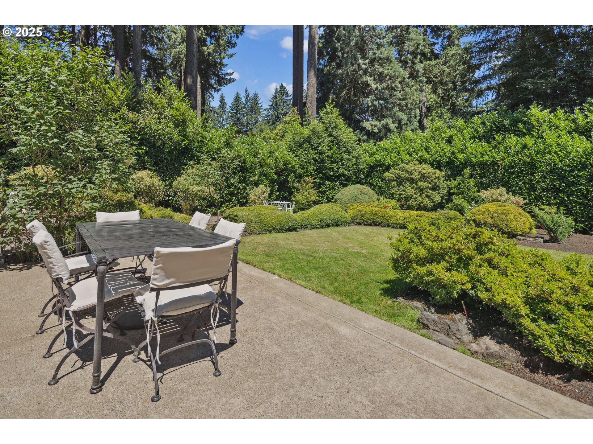 1333 S PALATINE HILL RD