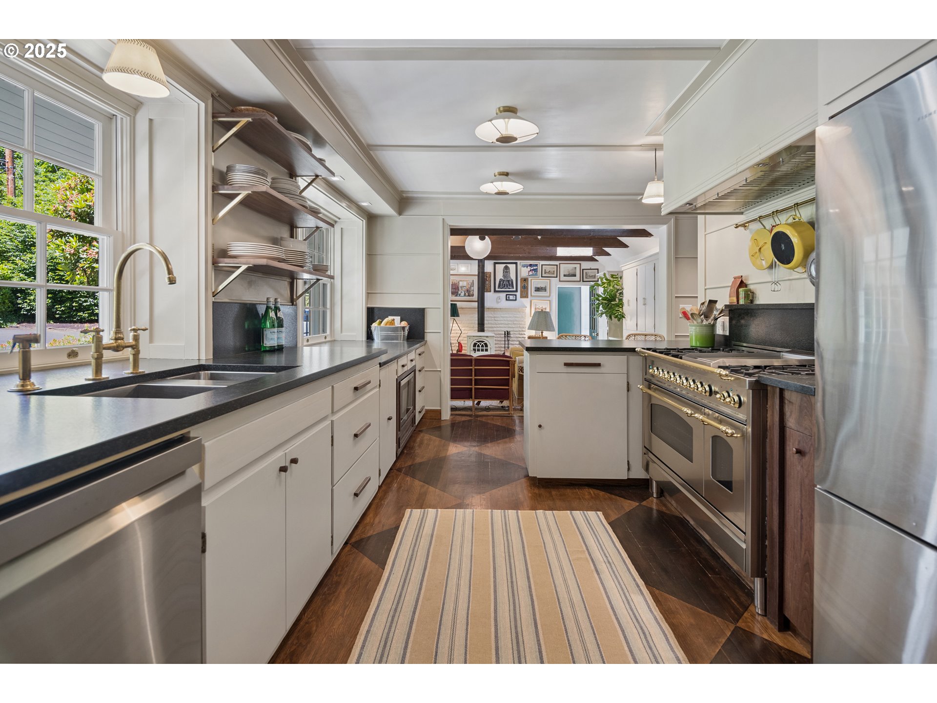 1333 S PALATINE HILL RD