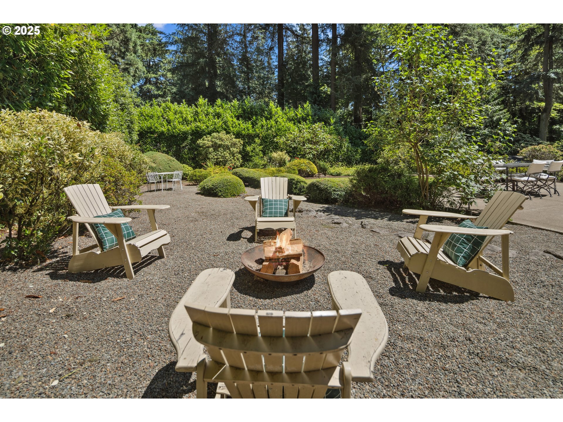 1333 S PALATINE HILL RD