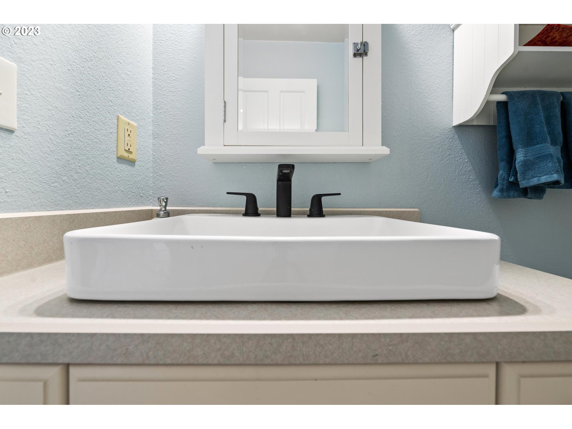 856 Neacoxie BLVD 321