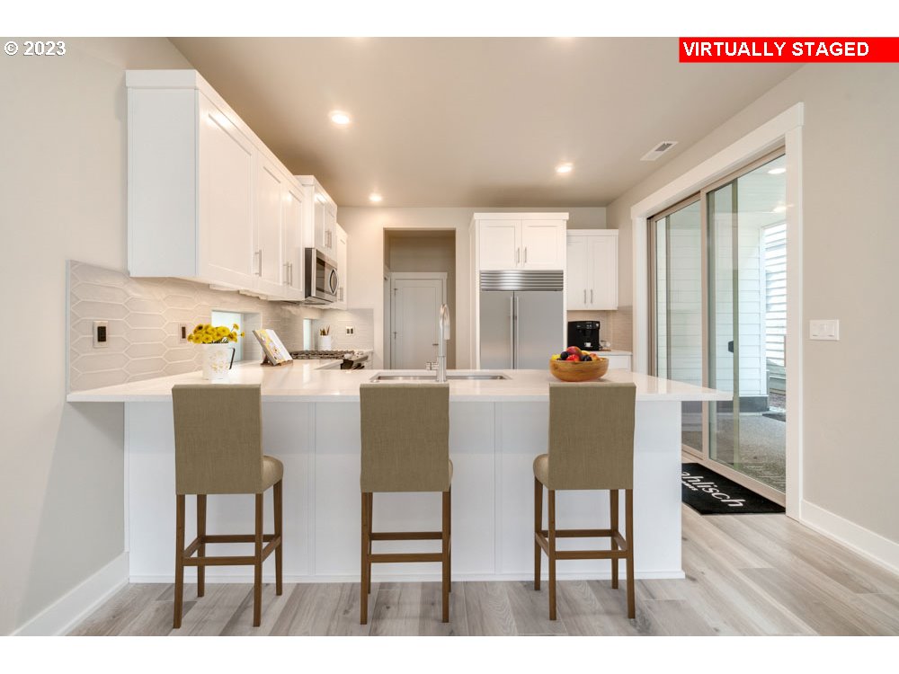 7882 SE Reddington ST