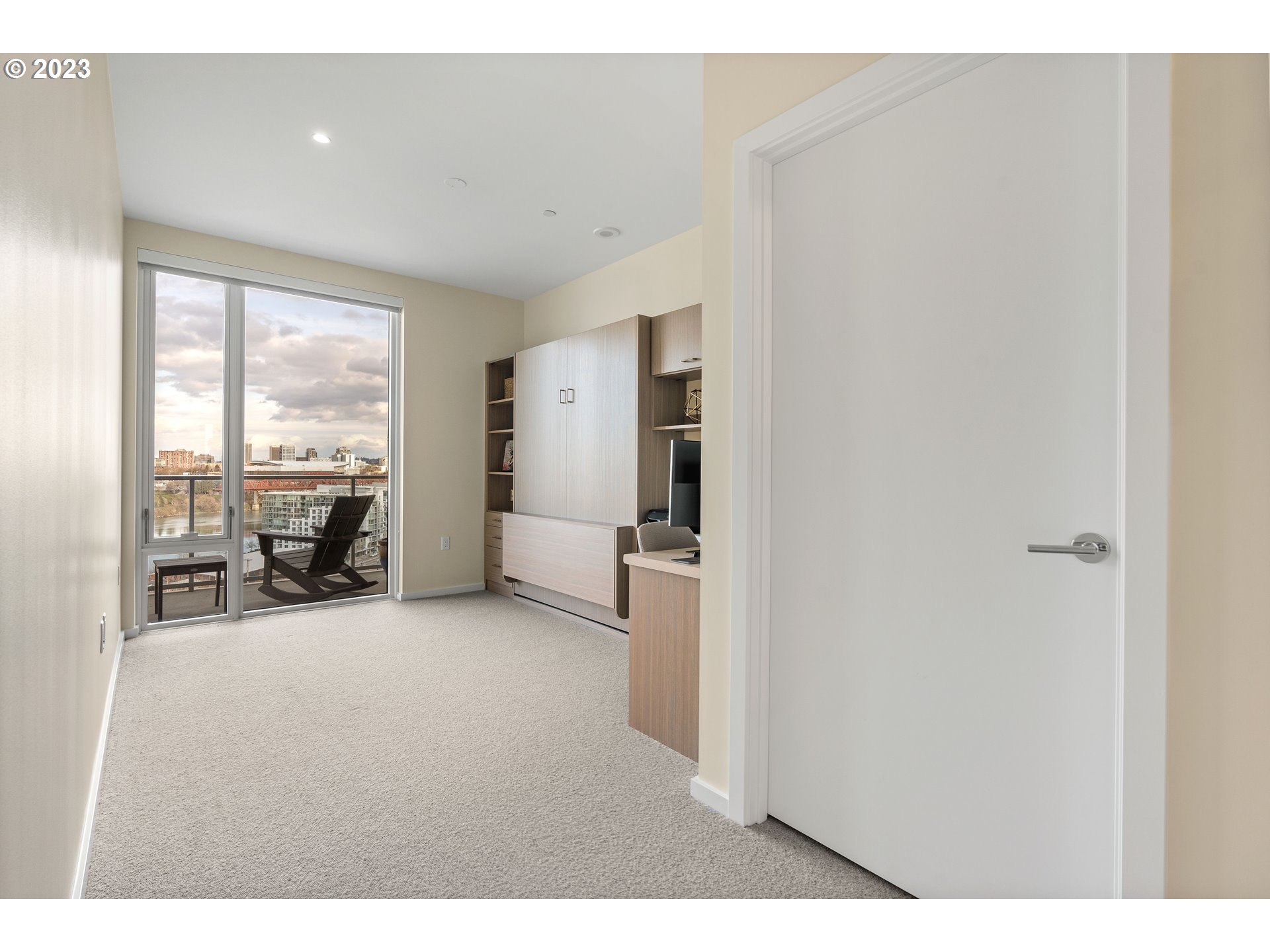 1150 NW QUIMBY ST 1304