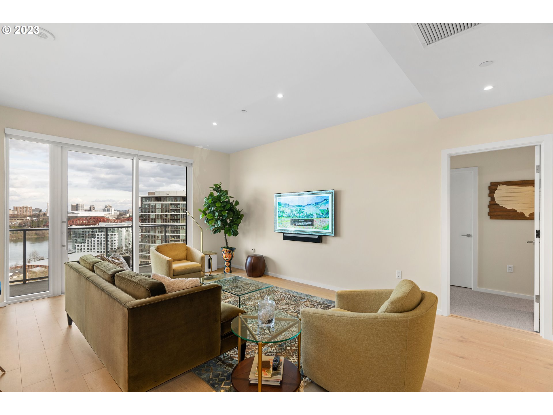 1150 NW QUIMBY ST 1304