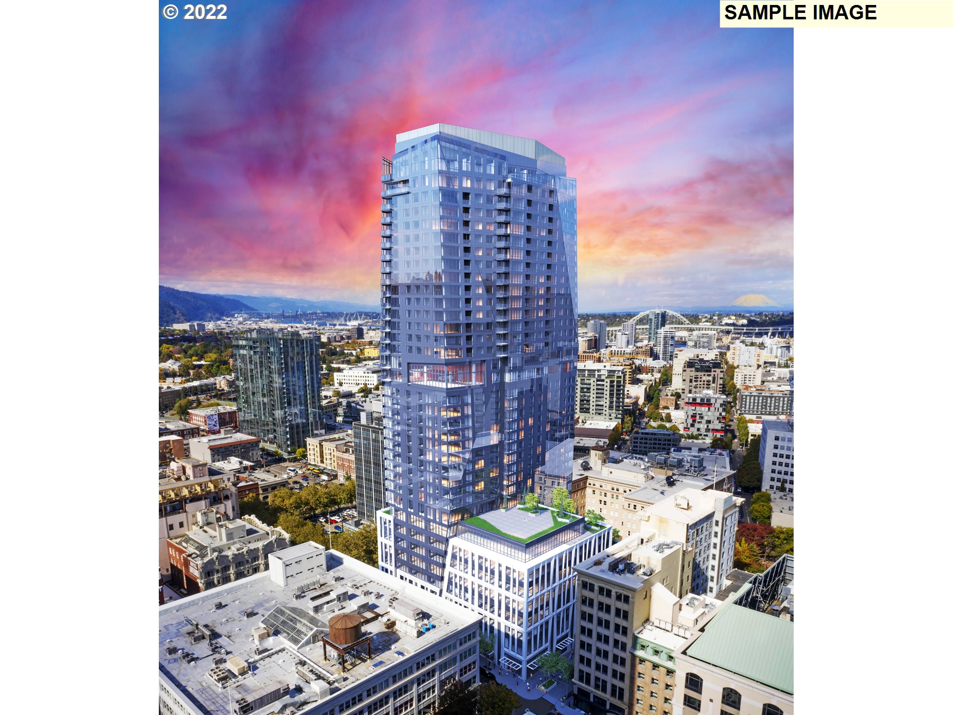 550 SW 10th AVE 2806