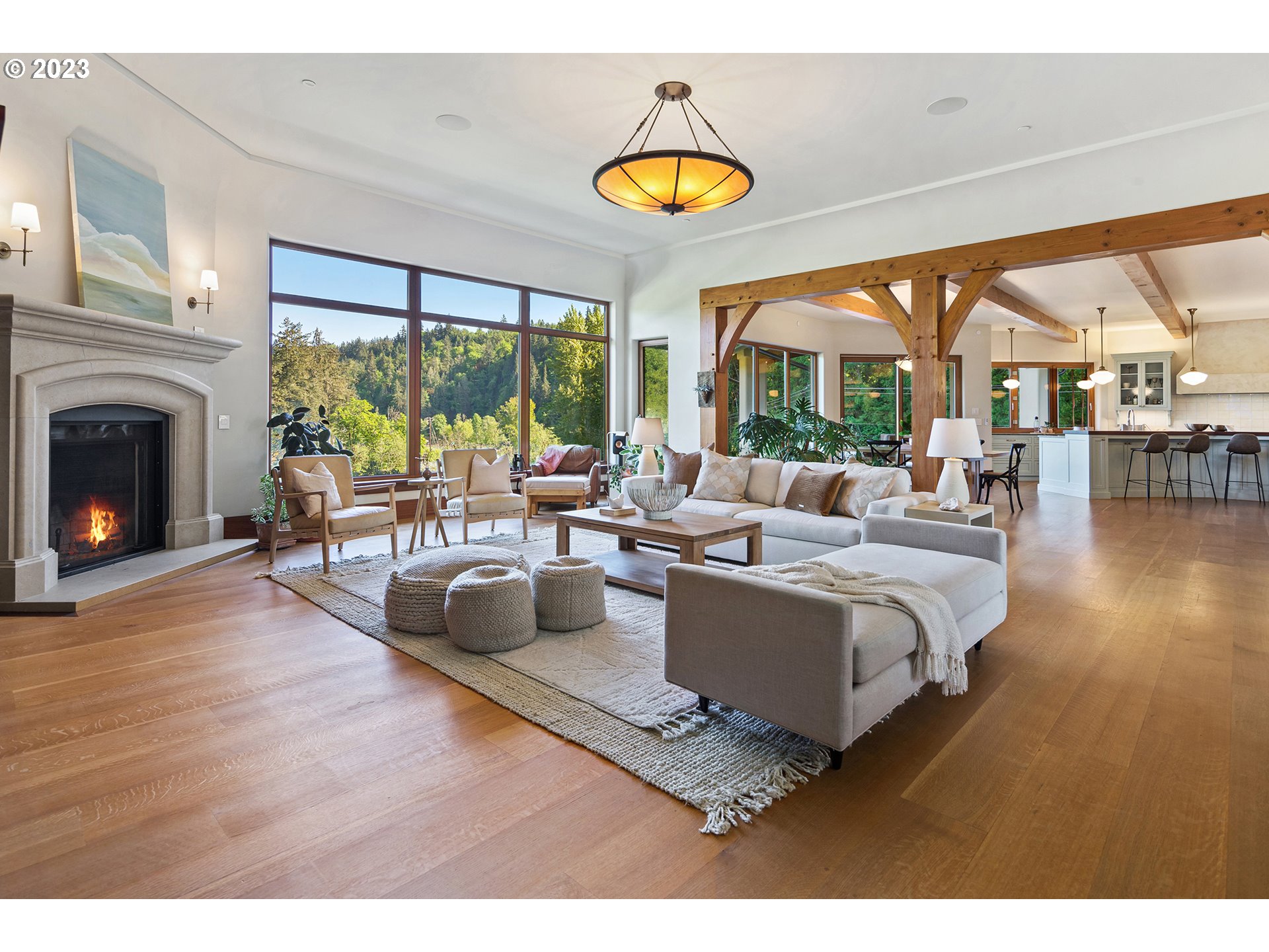 405 MIKEN LN