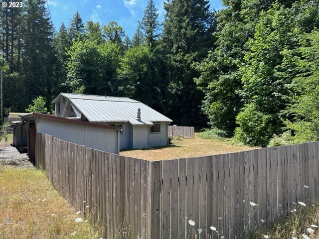 23385 E LATAURELLE AVE