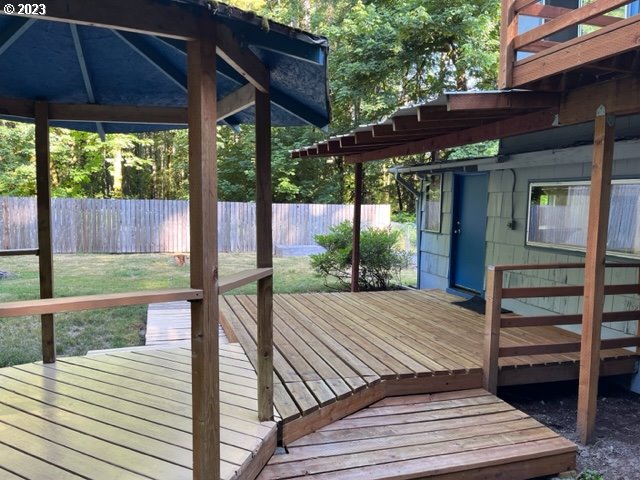 23385 E LATAURELLE AVE