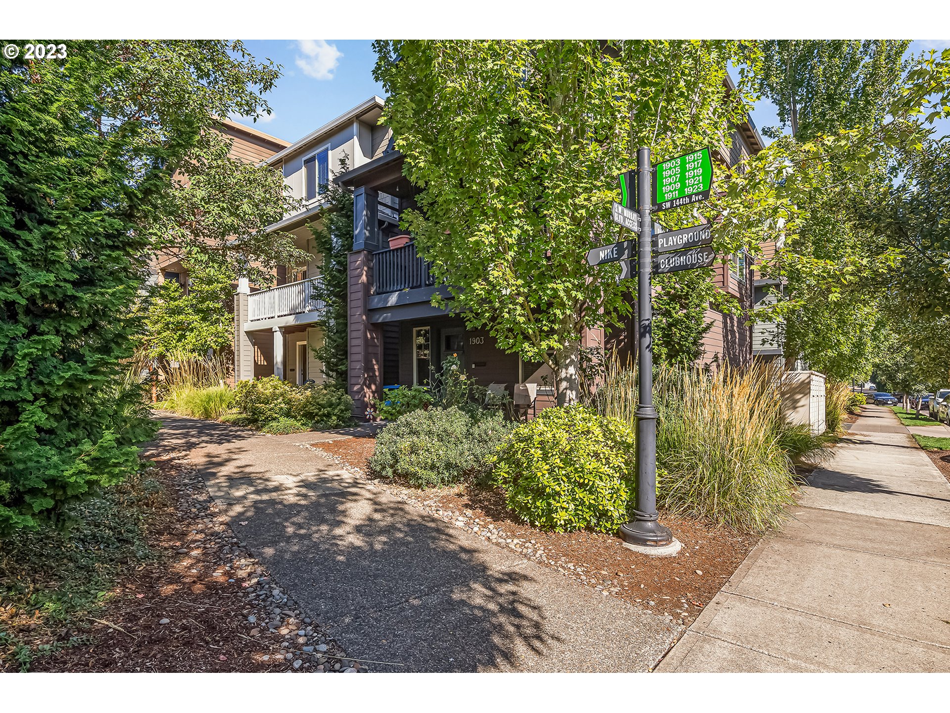 1905 SW 144TH AVE