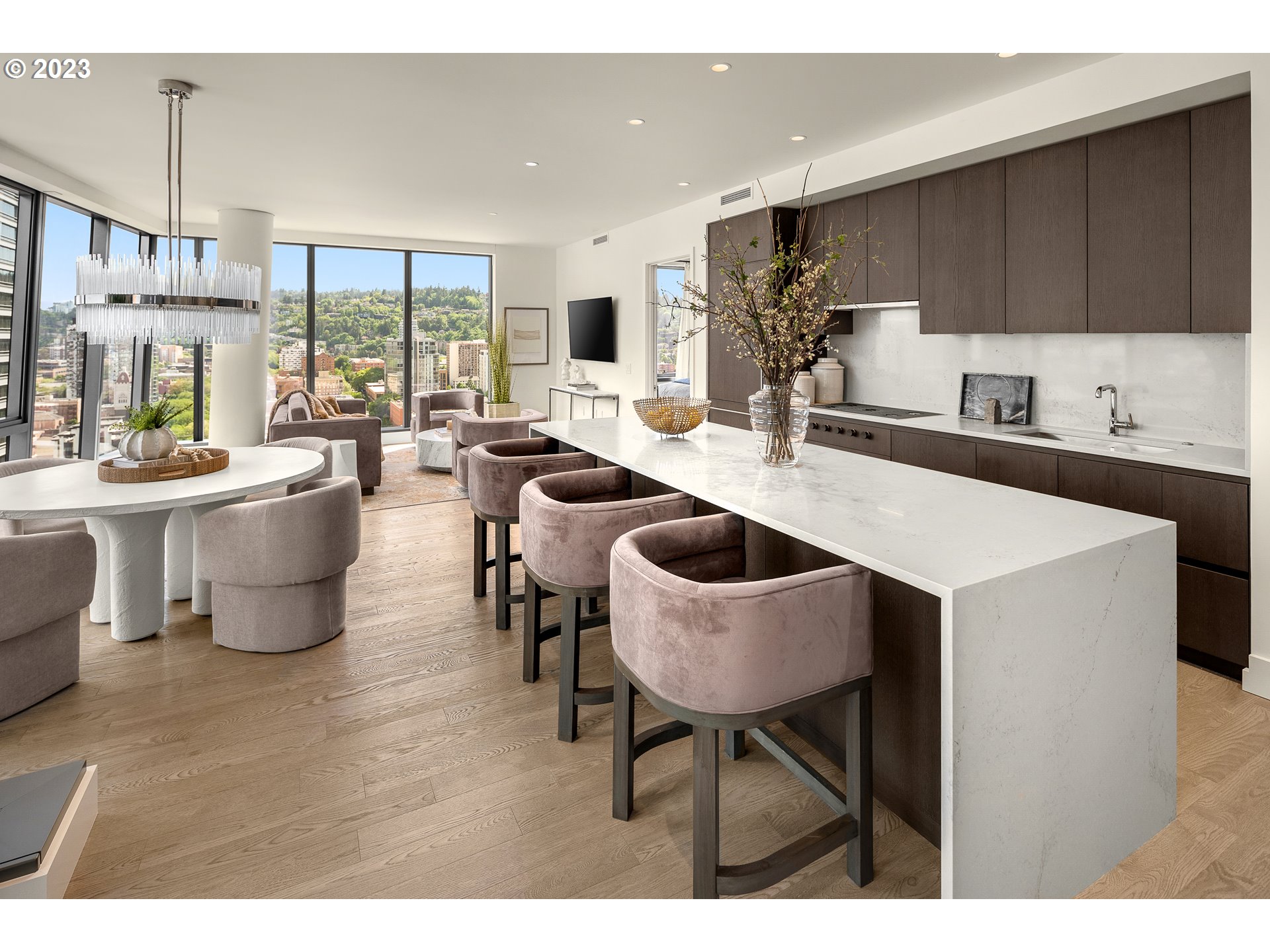 550 SW 10th AVE 2603