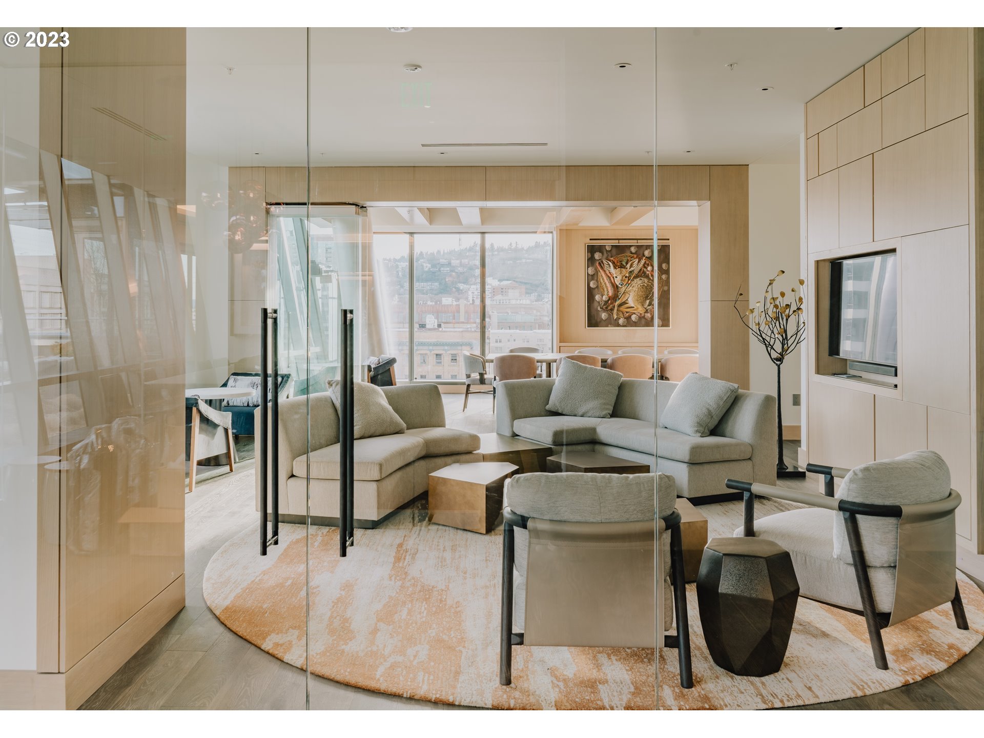 550 SW 10th AVE 2306