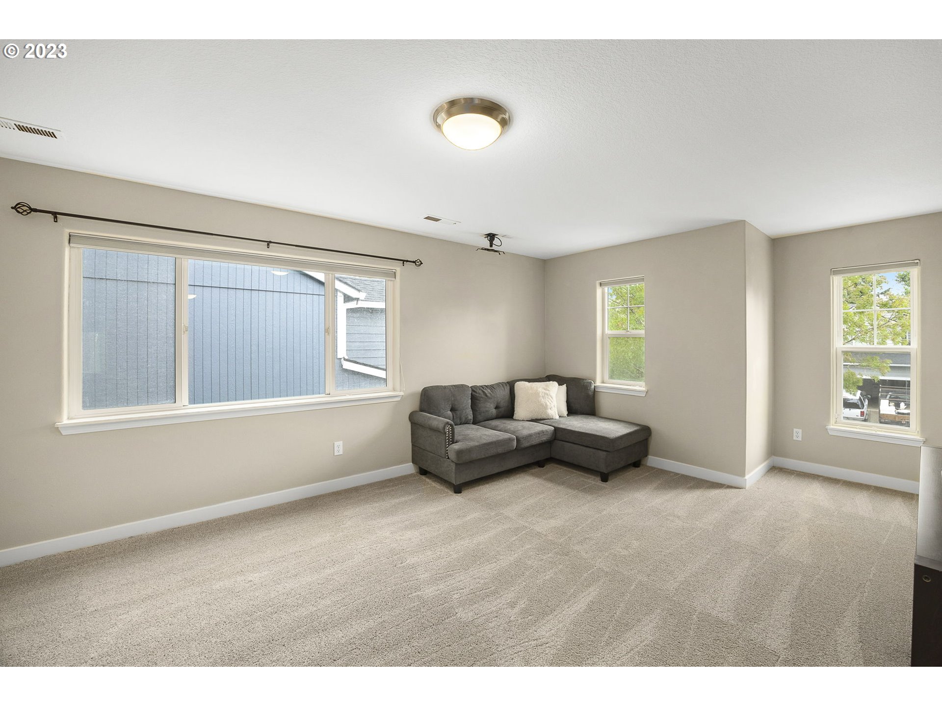 21260 SW LADYFERN DR