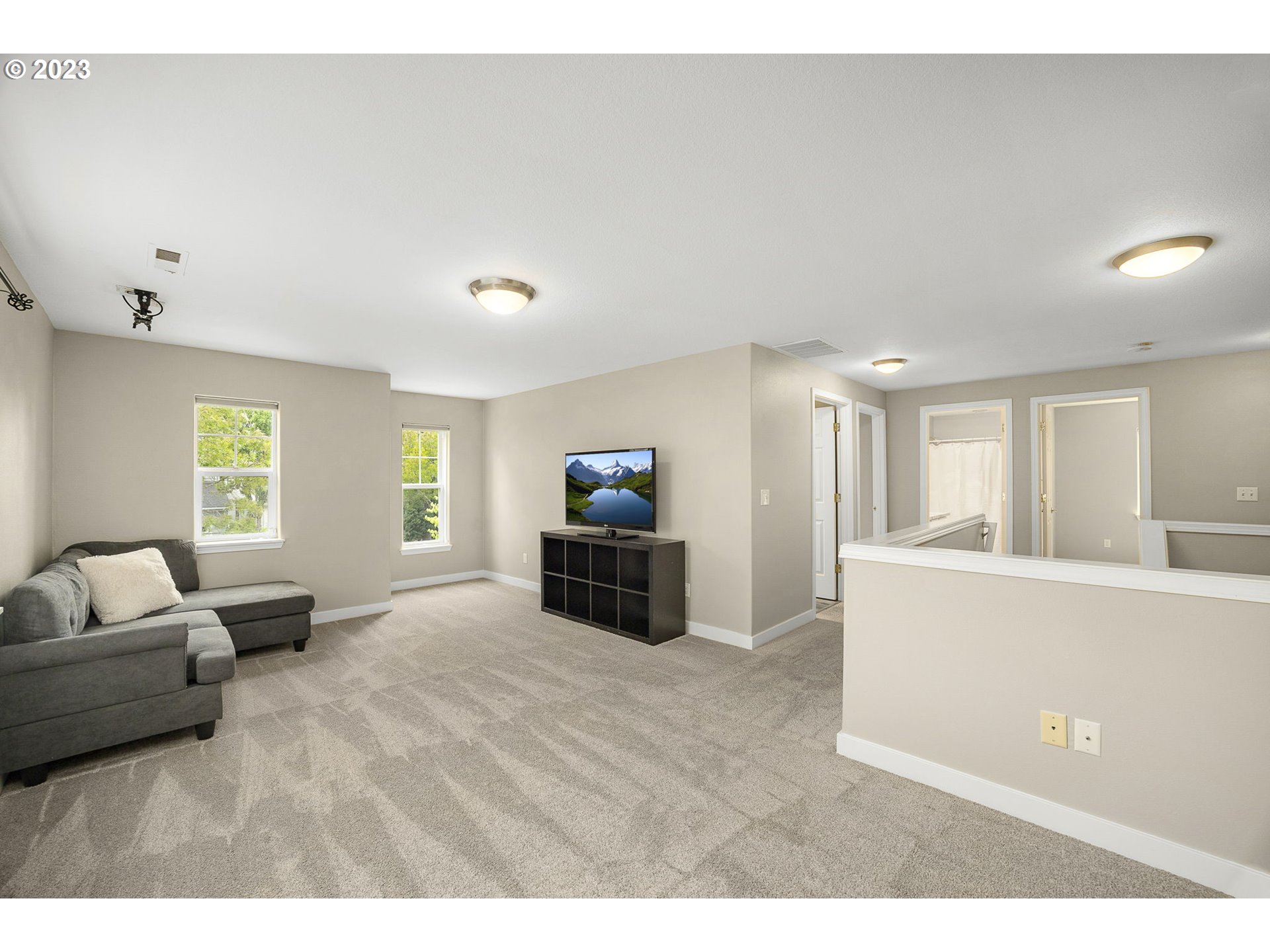 21260 SW LADYFERN DR