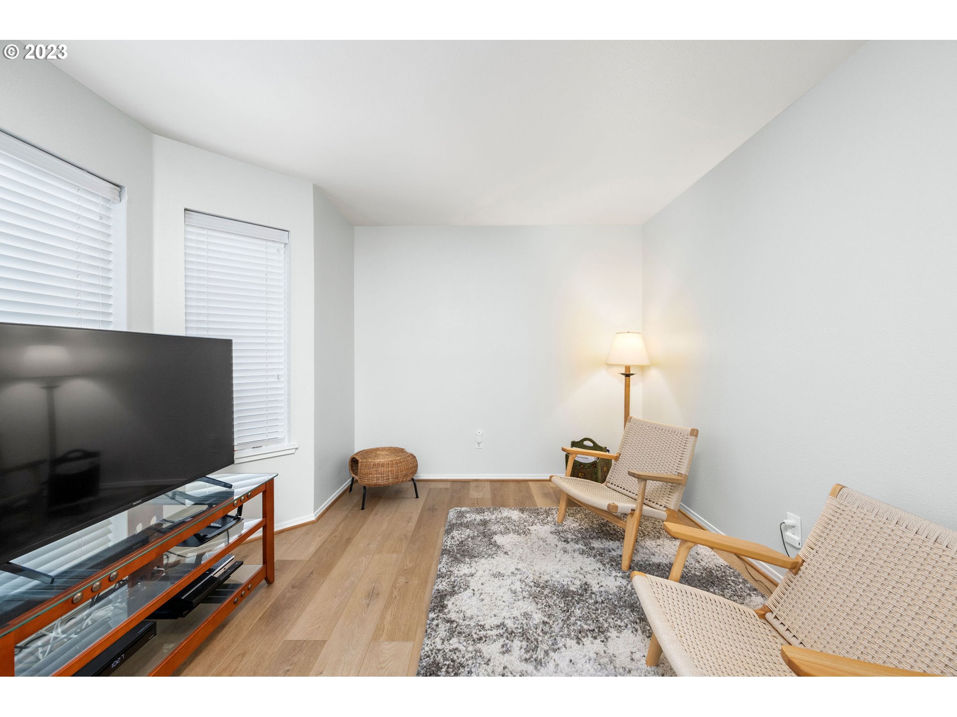 1581 Whispering Pines DR 8