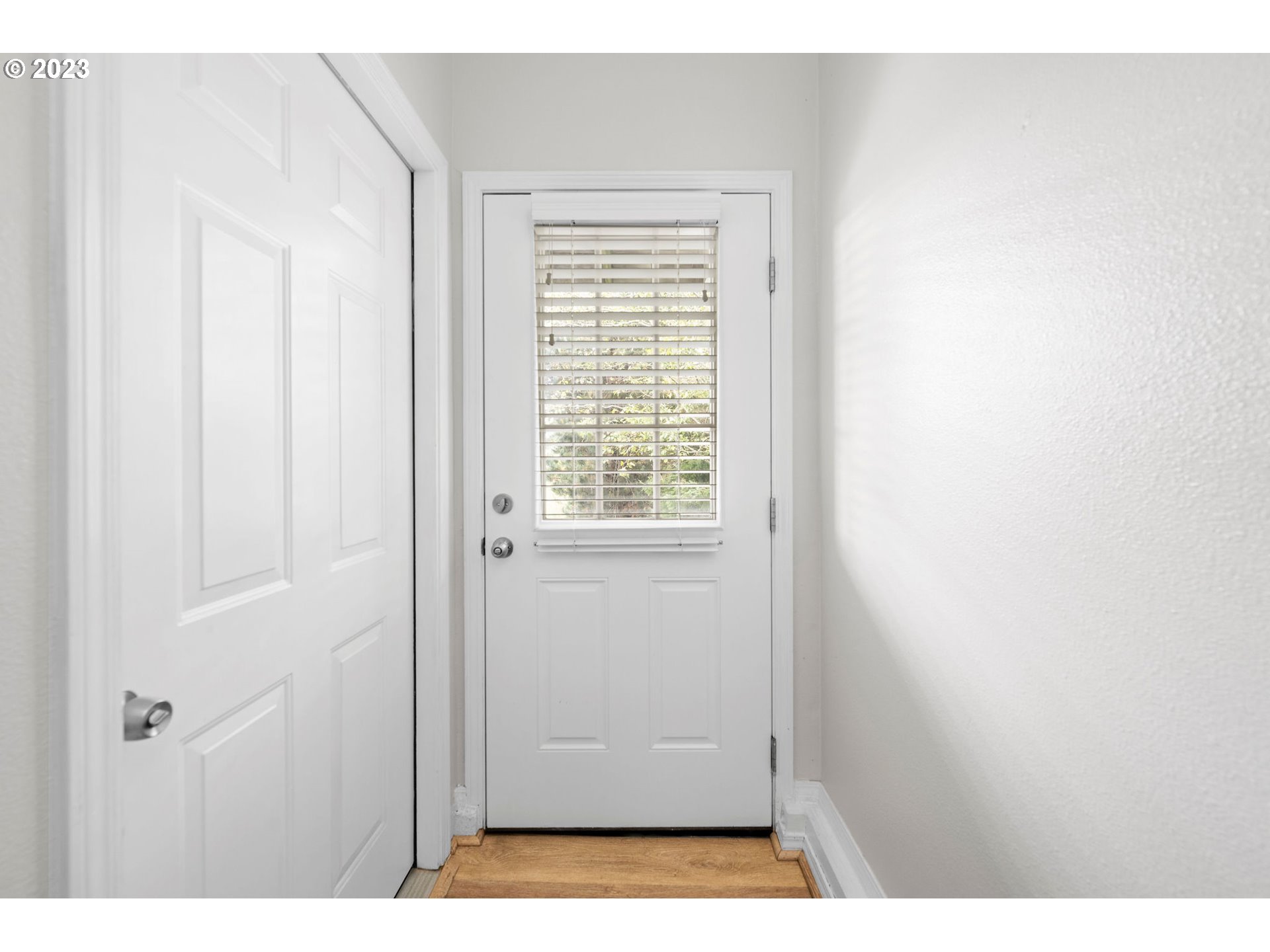 1581 Whispering Pines DR 8