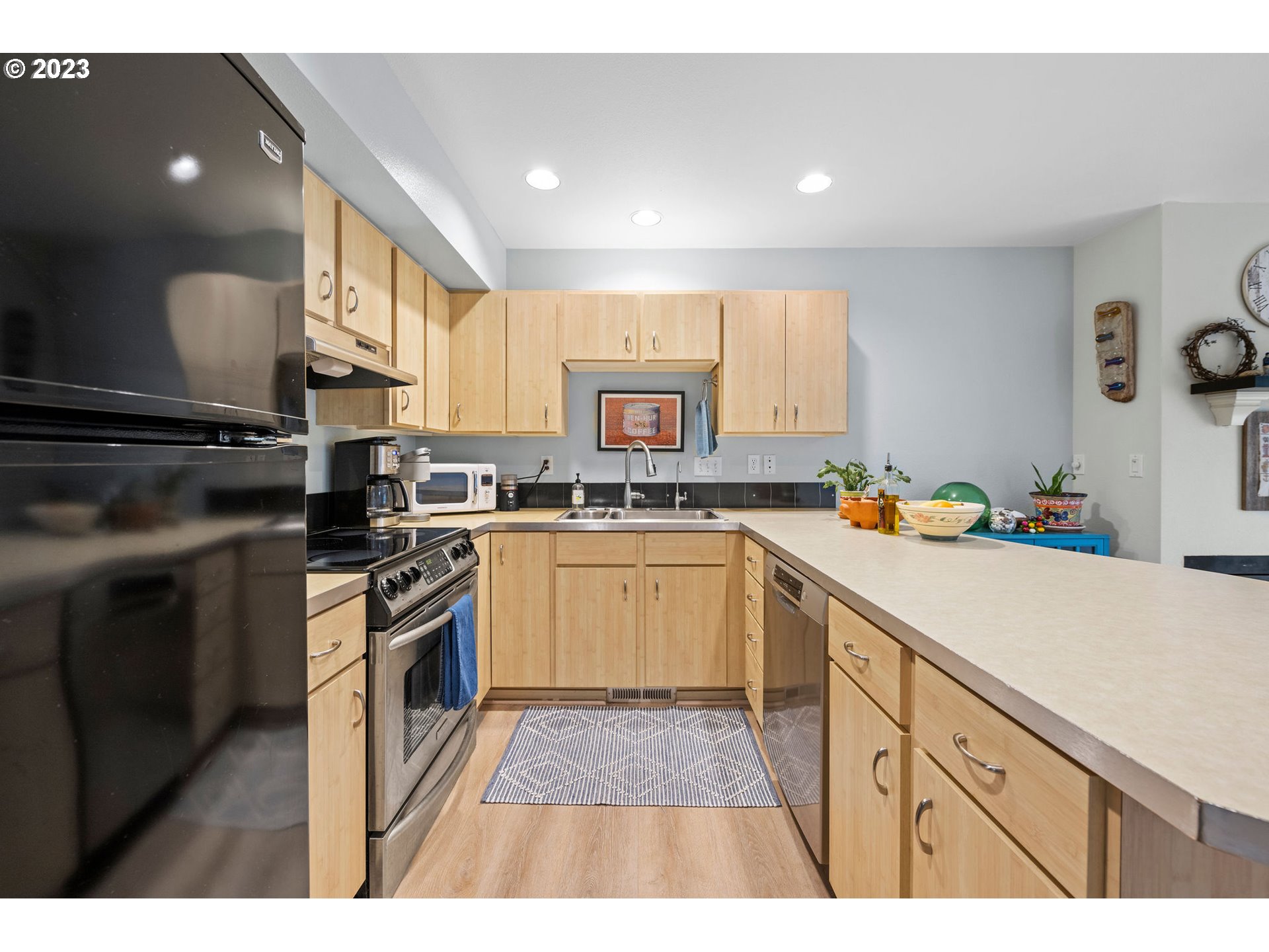 1581 Whispering Pines DR 8