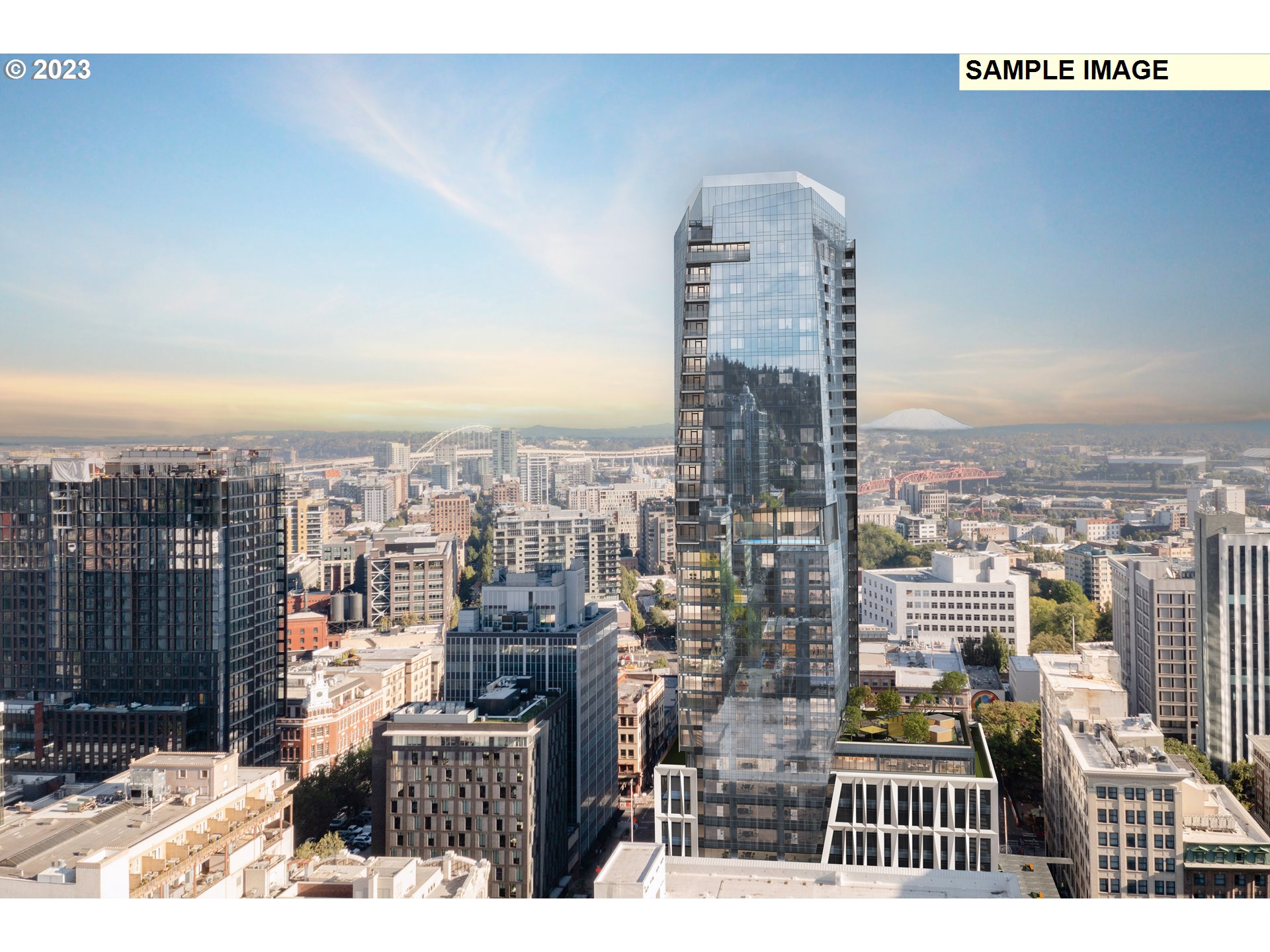 550 SW 10th AVE 2404