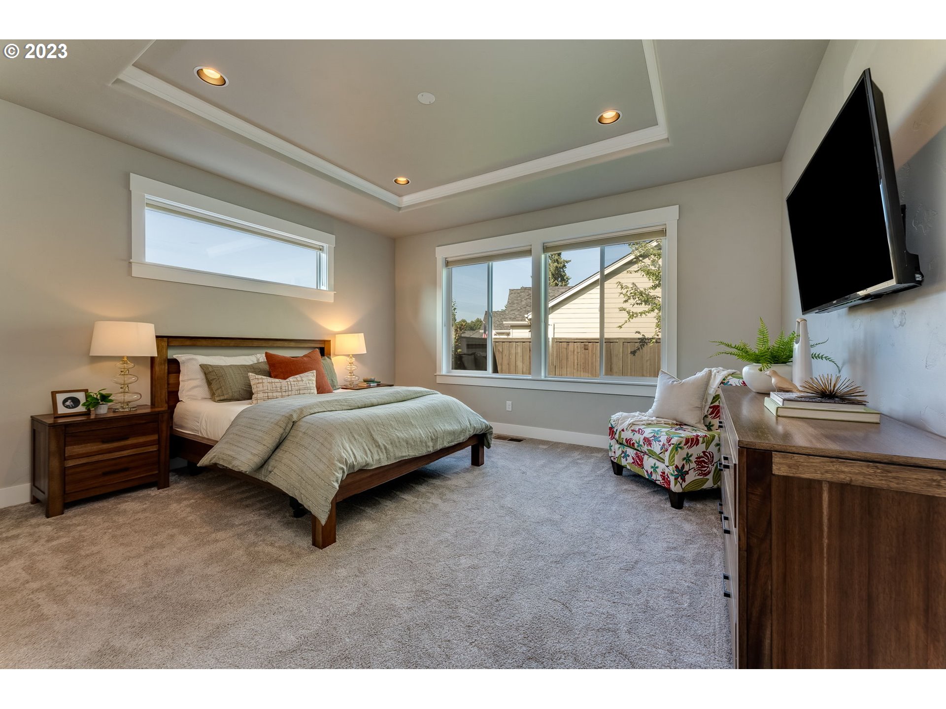 7430 SW ARBOR LAKE DR