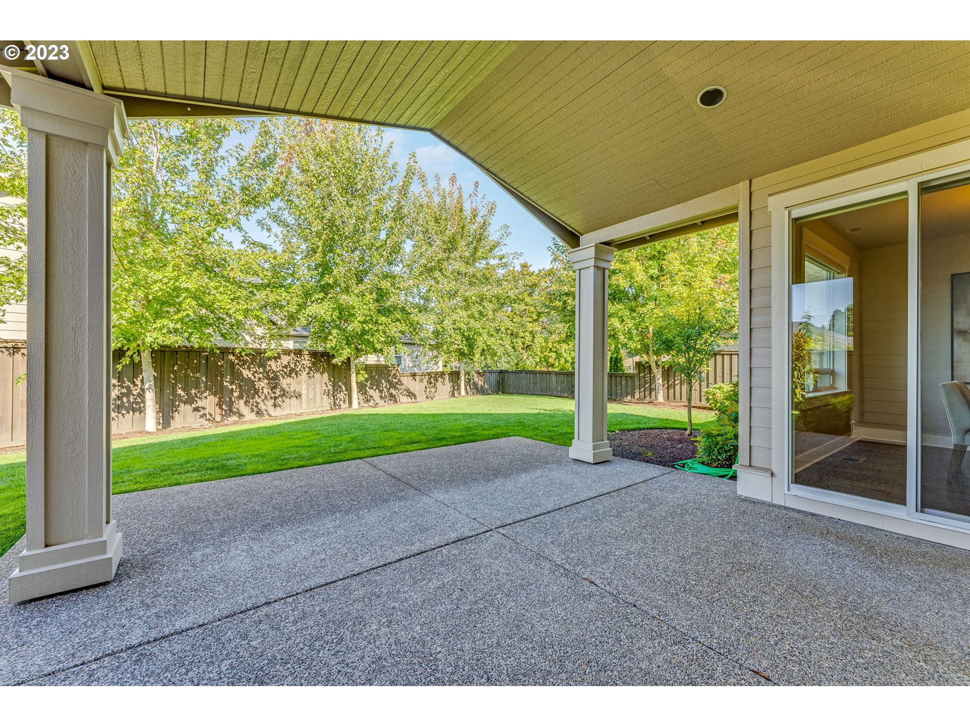 7430 SW ARBOR LAKE DR