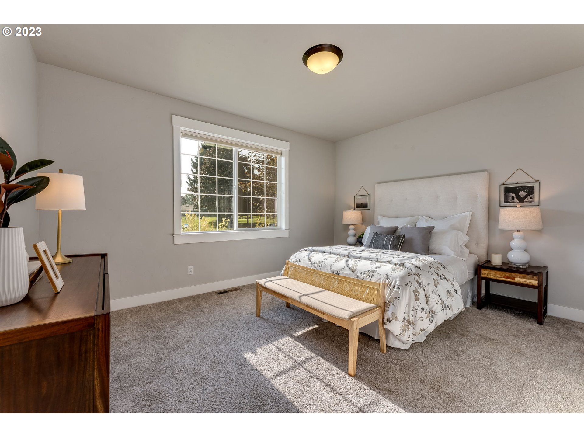 7430 SW ARBOR LAKE DR