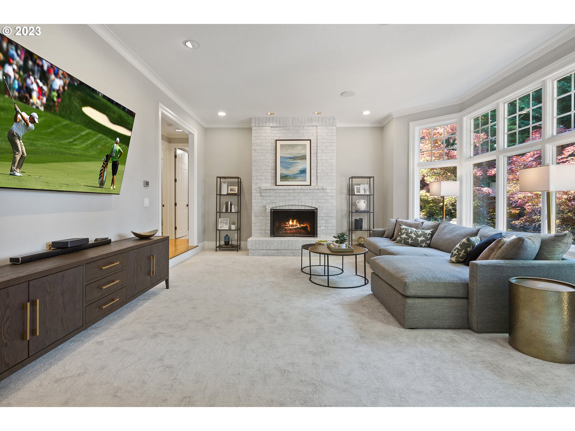 7 DOVER WAY