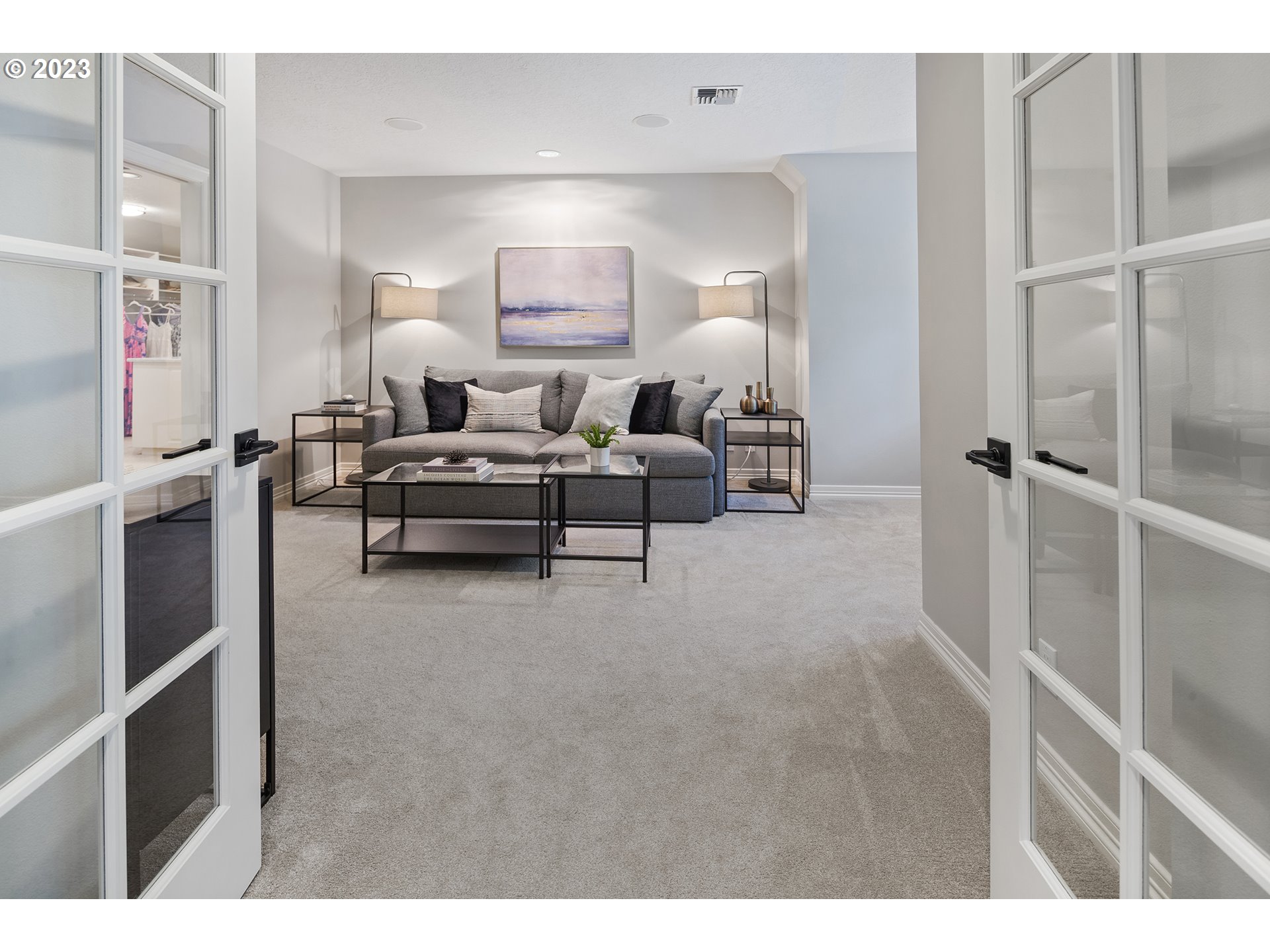 7 DOVER WAY