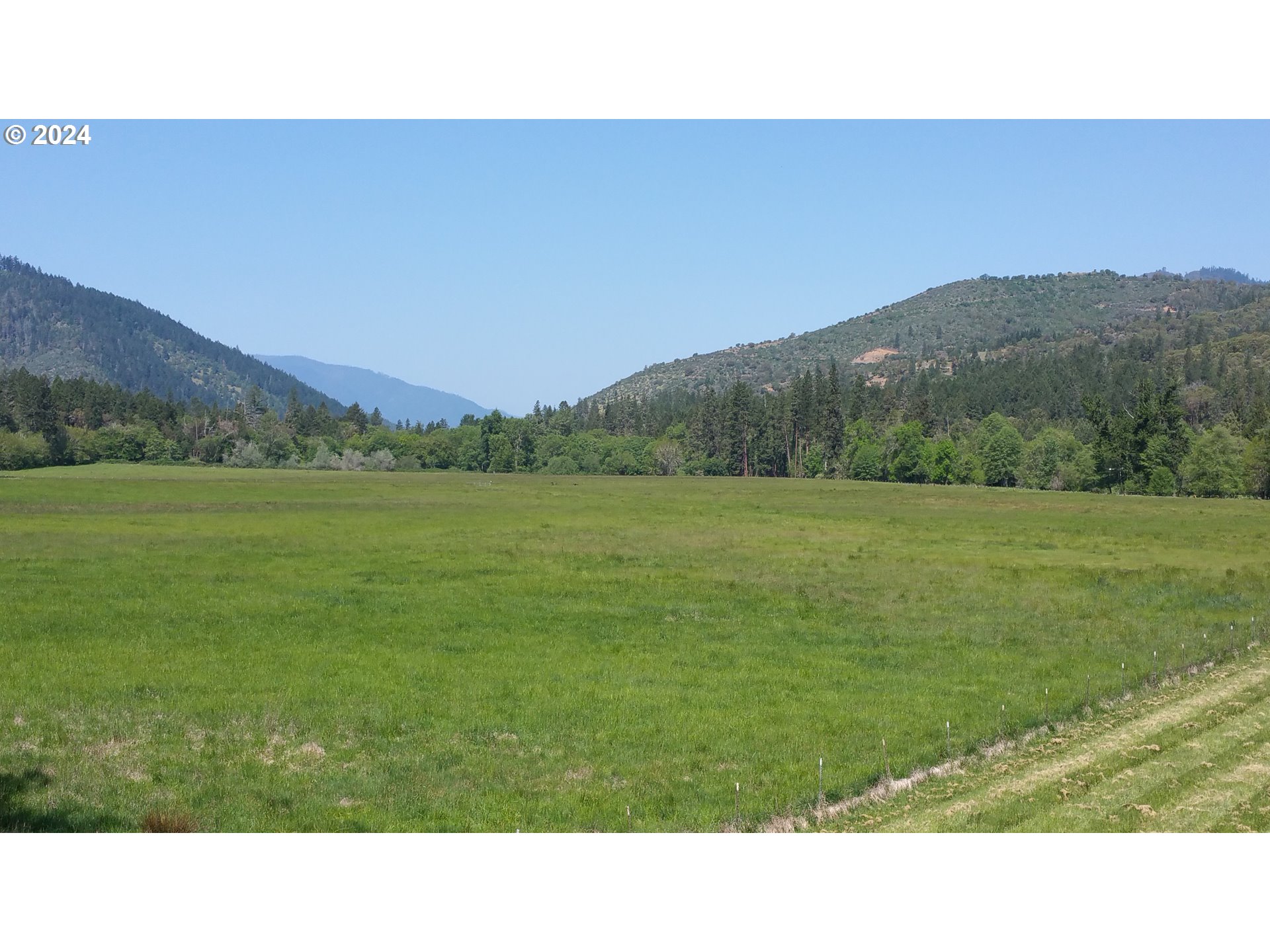 11777 Highway 238